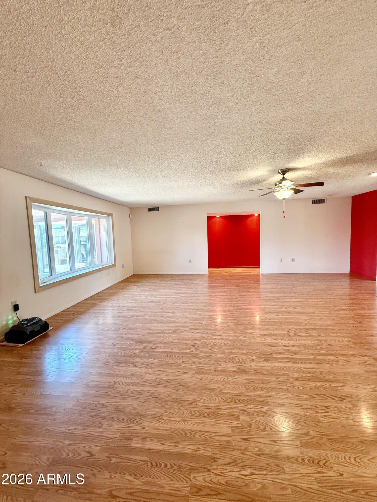 10401 W DESERT ROCK Drive
