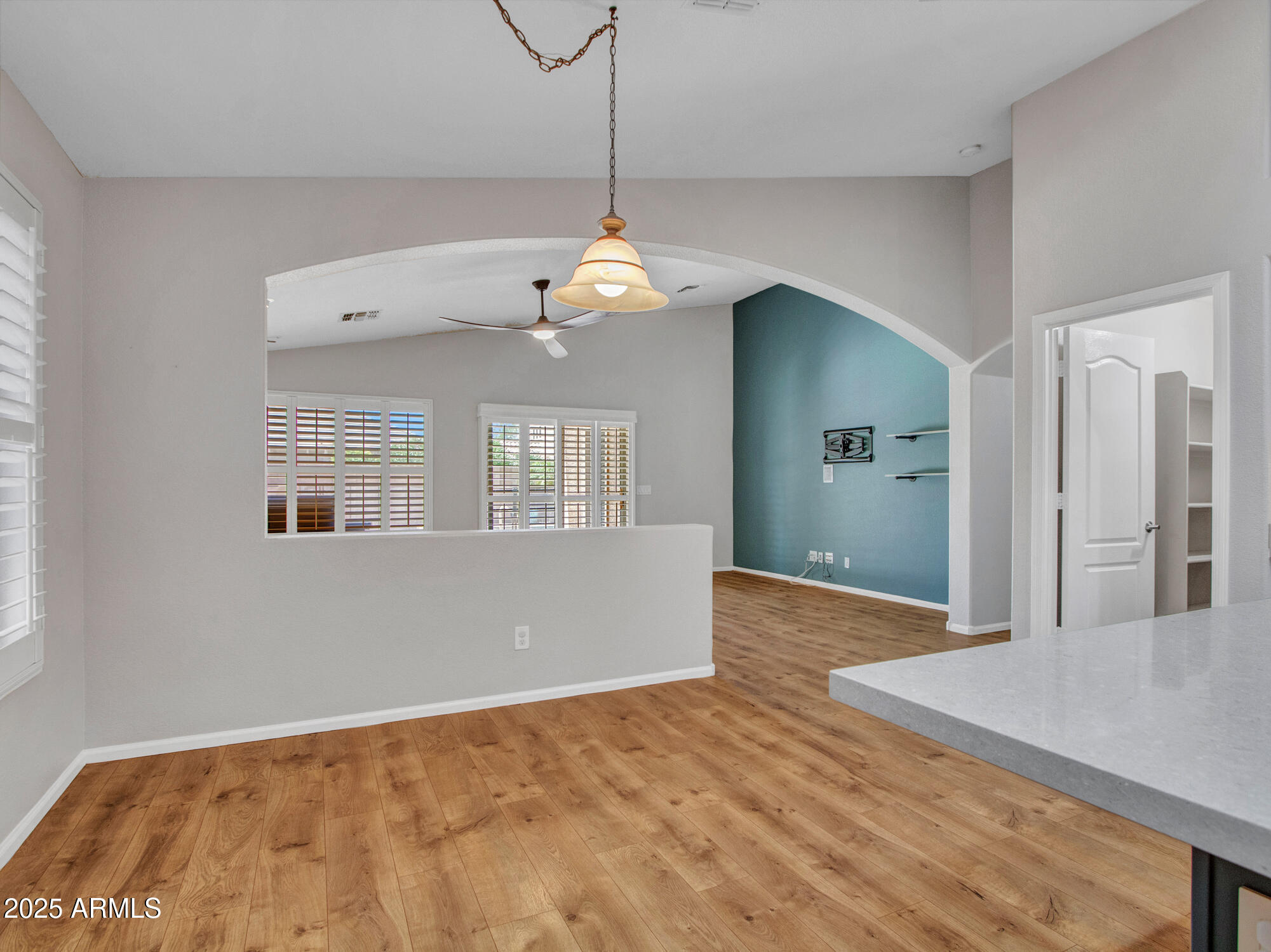 Goodyear, Arizona 85338, United States, 4 Bedrooms Bedrooms, ,2 BathroomsBathrooms,Residential,Pending,182383