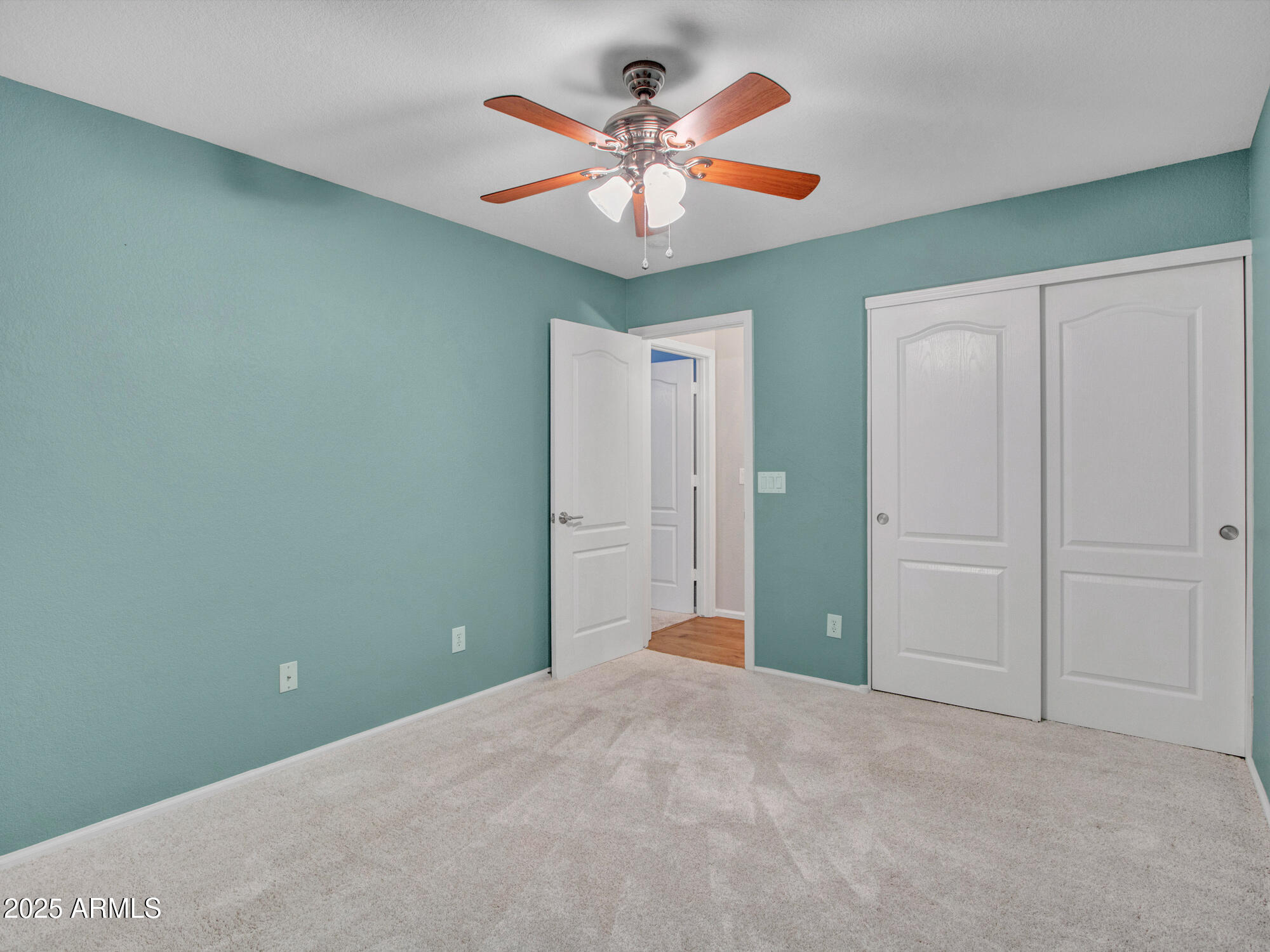 Goodyear, Arizona 85338, United States, 4 Bedrooms Bedrooms, ,2 BathroomsBathrooms,Residential,Pending,182383