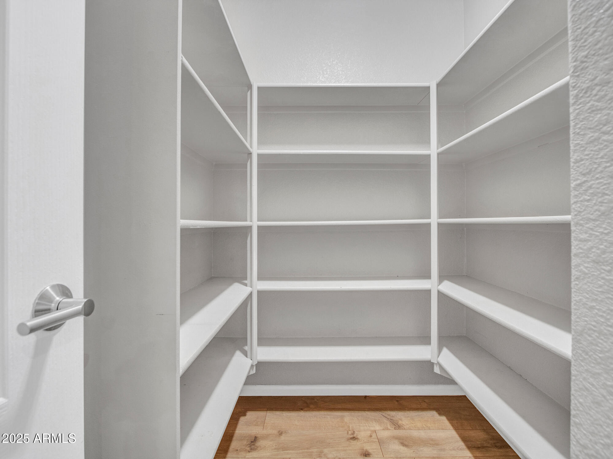 Goodyear, Arizona 85338, United States, 4 Bedrooms Bedrooms, ,2 BathroomsBathrooms,Residential,Pending,182383