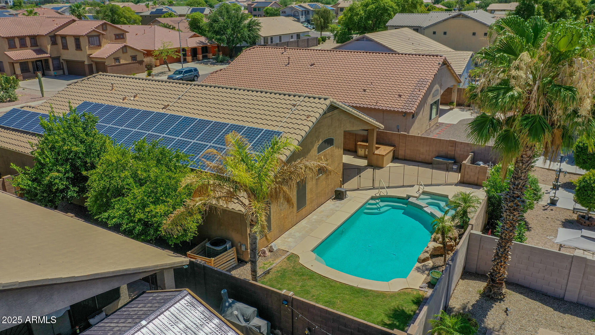 Goodyear, Arizona 85338, United States, 4 Bedrooms Bedrooms, ,2 BathroomsBathrooms,Residential,Pending,182383