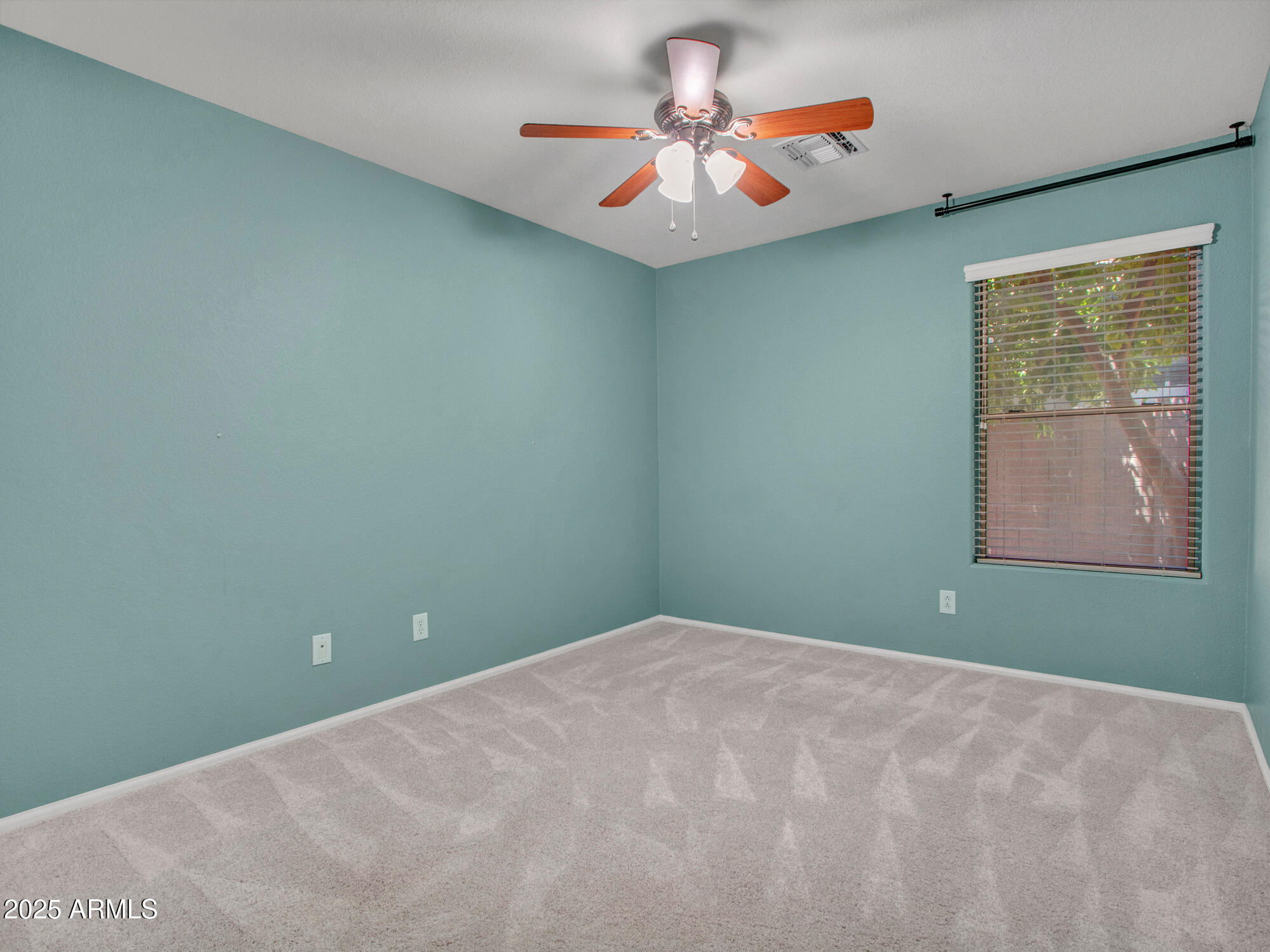 Goodyear, Arizona 85338, United States, 4 Bedrooms Bedrooms, ,2 BathroomsBathrooms,Residential,Pending,182383