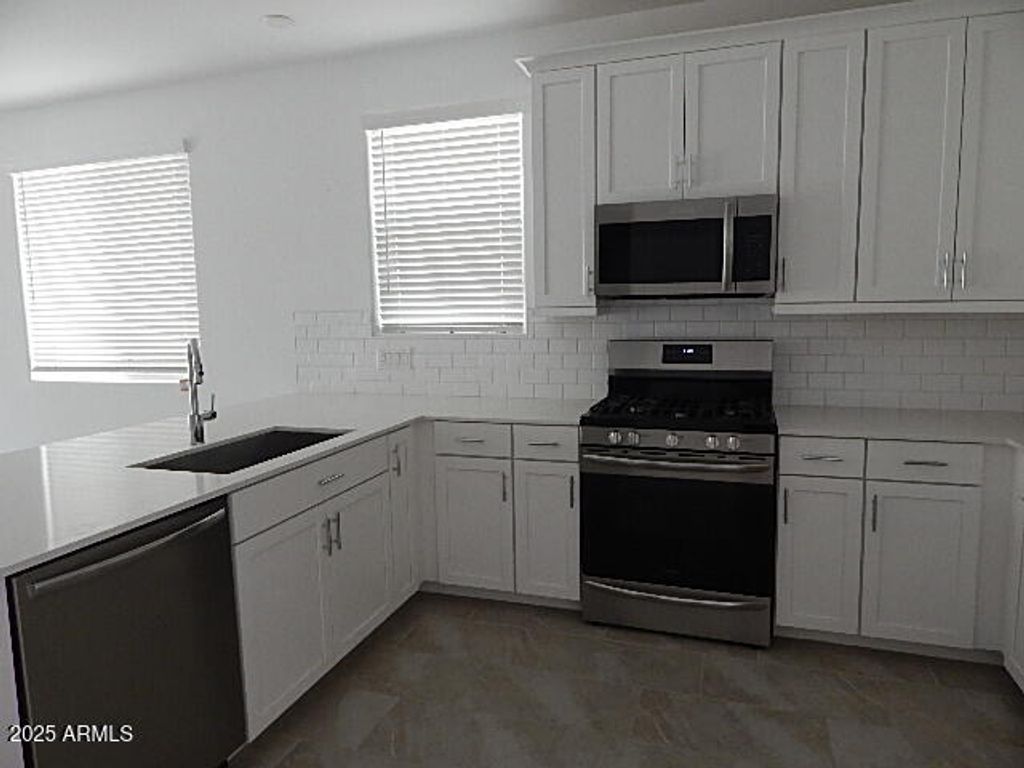 Photo of 24914 N 171st Lane, Surprise, AZ 85387 (MLS # 6936227)