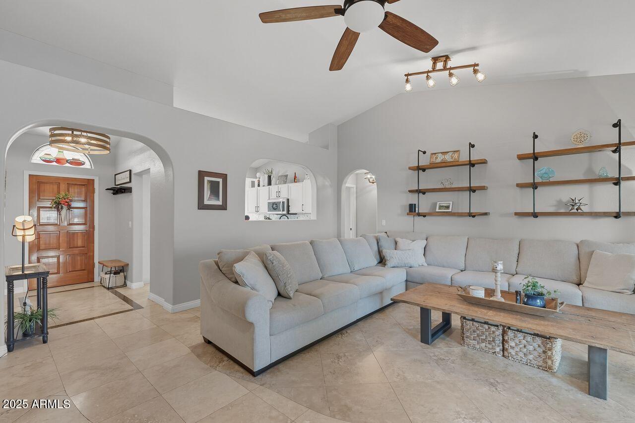16413 N DIXIE MINE Trail