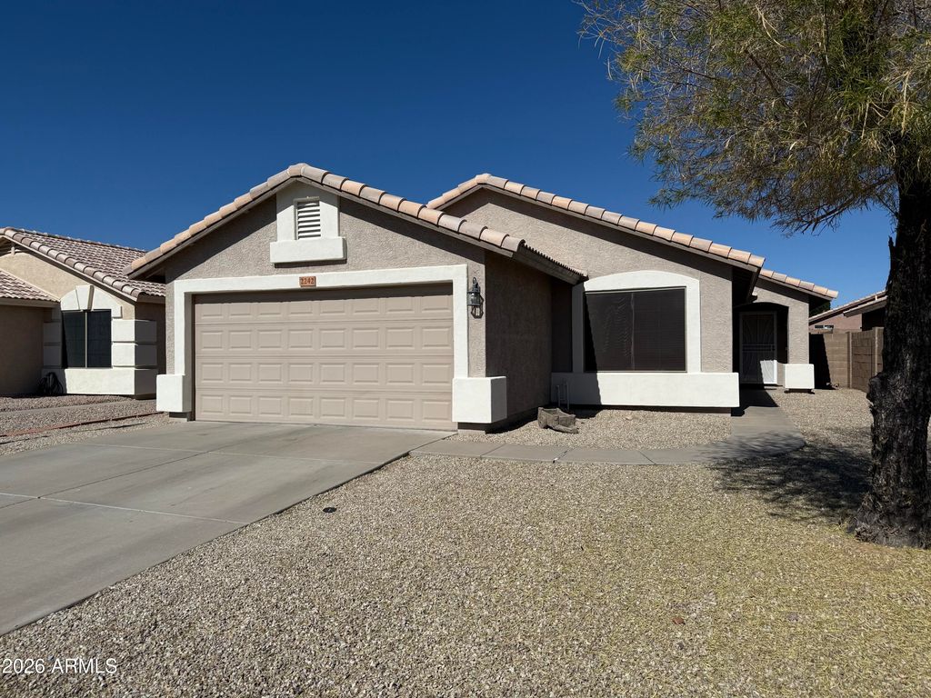 Photo of 2242 E 39th Avenue, Apache Junction, AZ 85119 (MLS # 6982934)