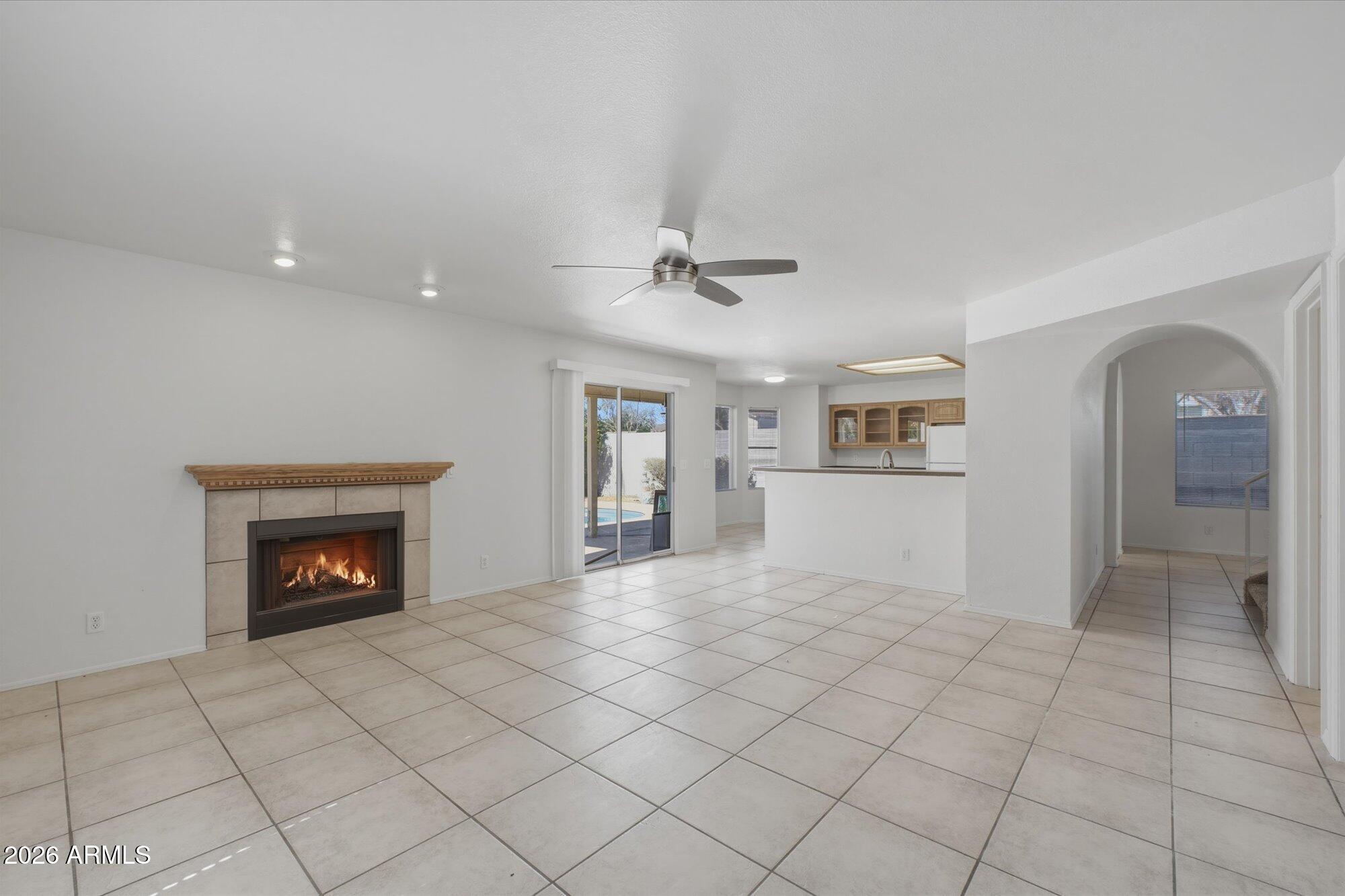 202 S Del Pueblo Street