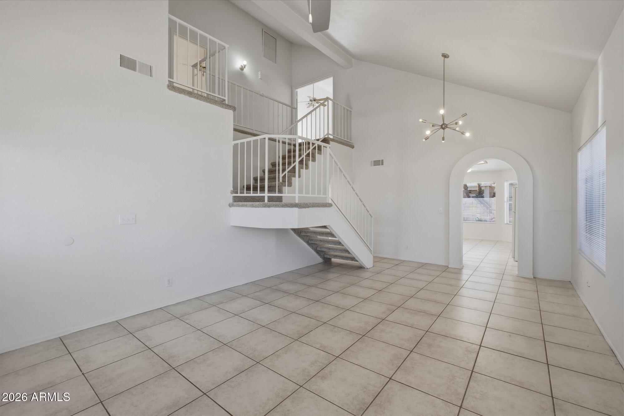 202 S Del Pueblo Street