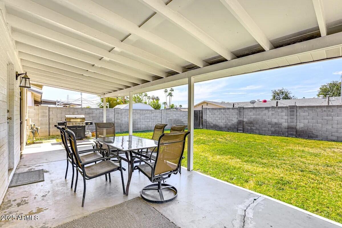3553 W EL CAMINO Drive