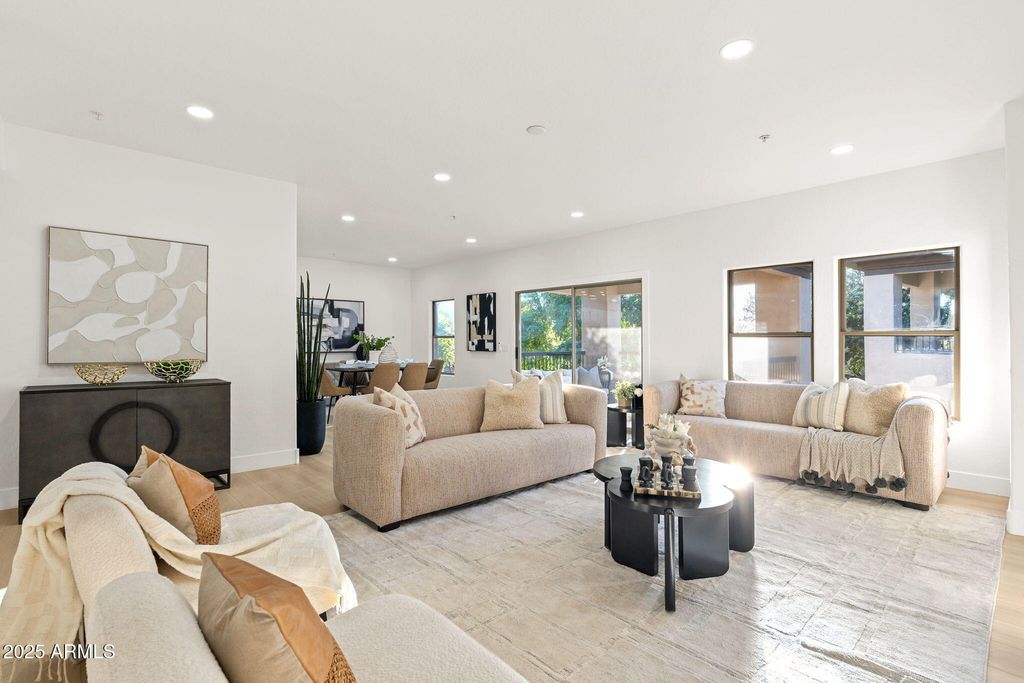 Photo of 20121 N 76th Street #2031, Scottsdale, AZ 85255 (MLS # 6957233)