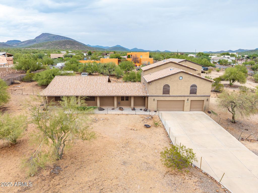Photo of 43415 N 22nd Street, New River, AZ 85087 (MLS # 6931933)
