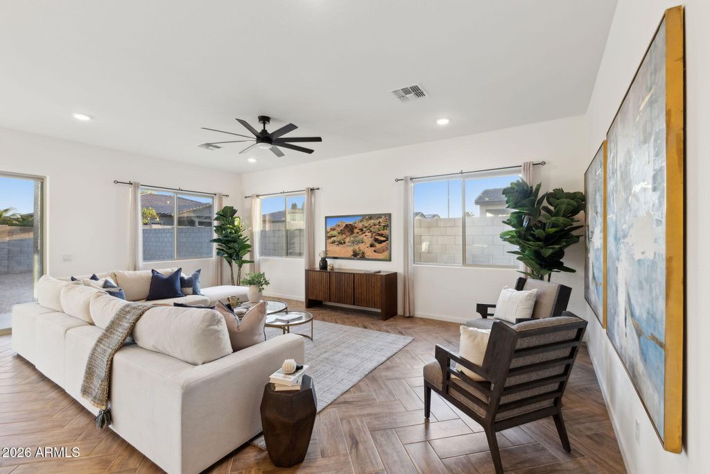 Photo of 19231 W Missouri Avenue, Litchfield Park, AZ 85340 (MLS # 6978056)