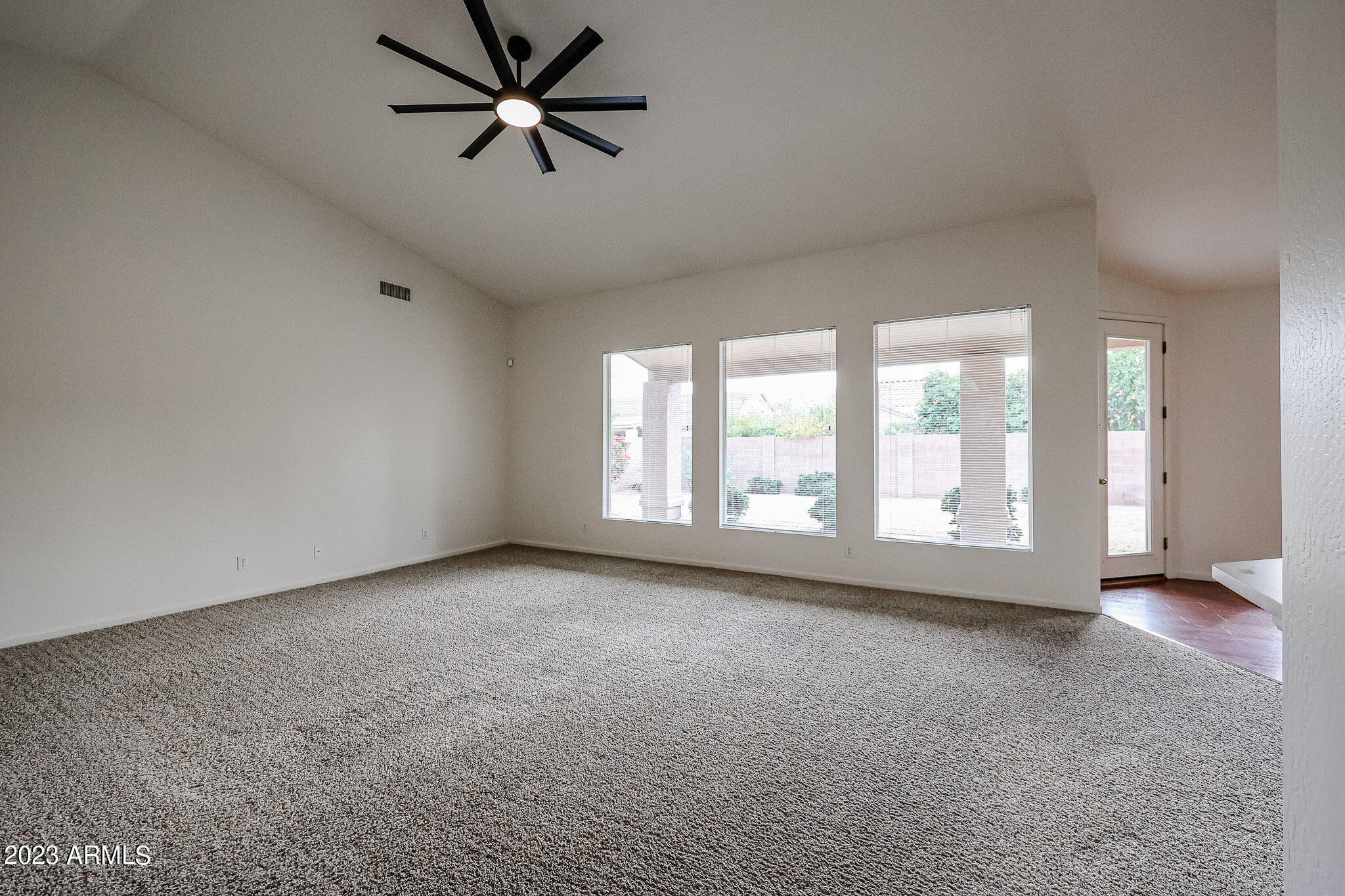 4603 W VILLA LINDA Drive