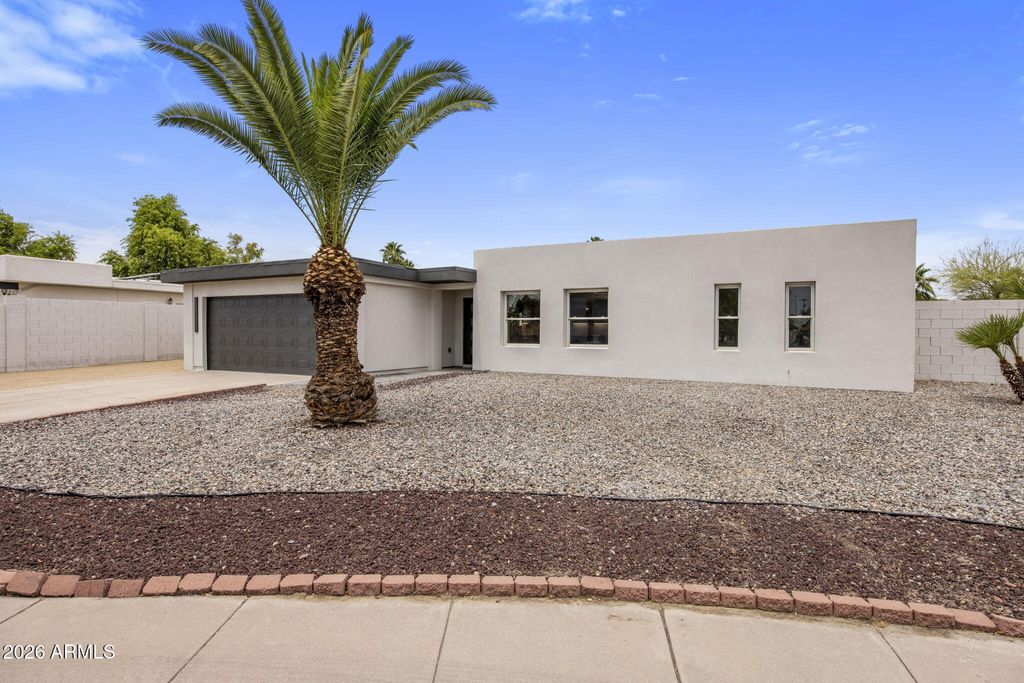 Photo of 3616 E Wethersfield Road, Phoenix, AZ 85032 (MLS # 7028408)