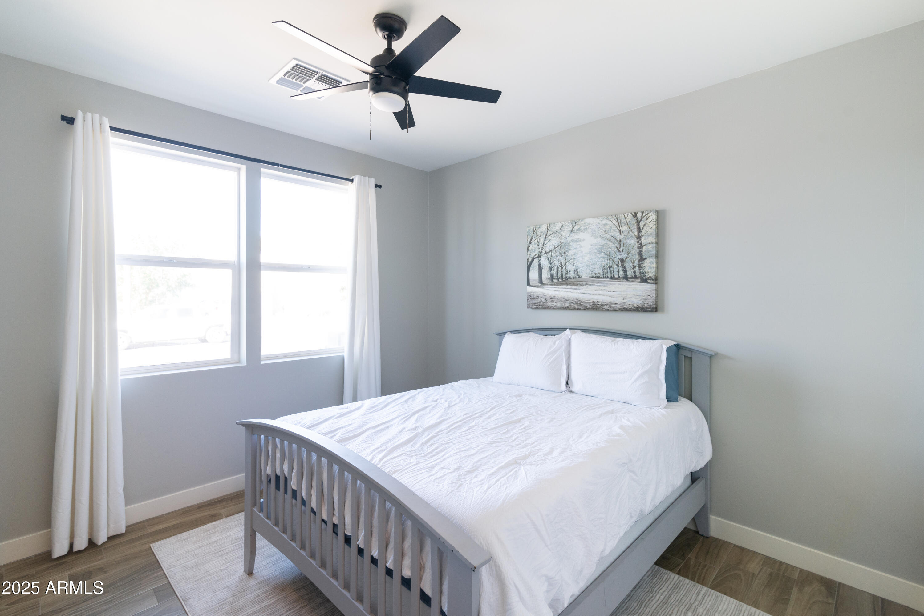 2819 N 28TH Place
