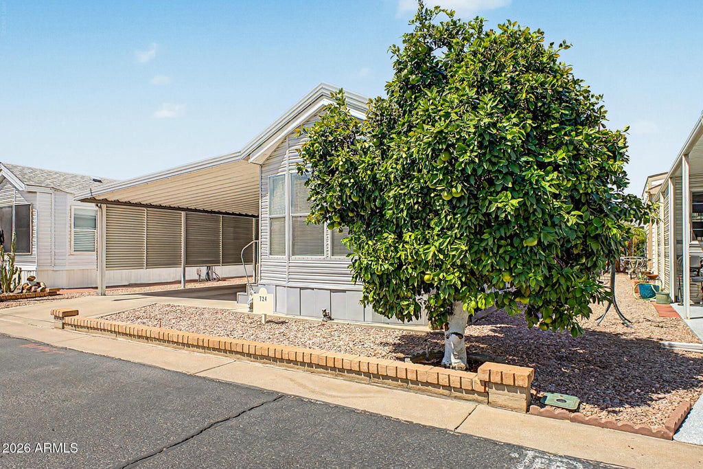 Photo of 111 S Greenfield Road #724, Mesa, AZ 85206 (MLS # 7074112)