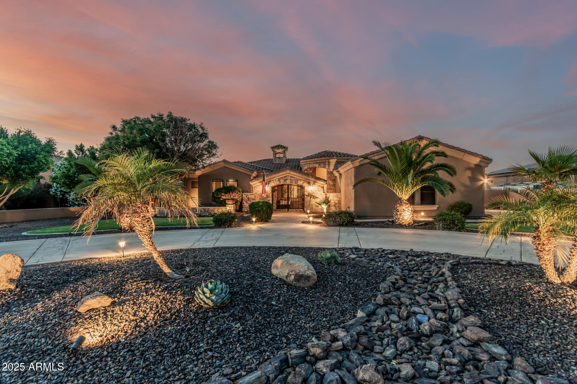 3754 E FLINTLOCK Drive