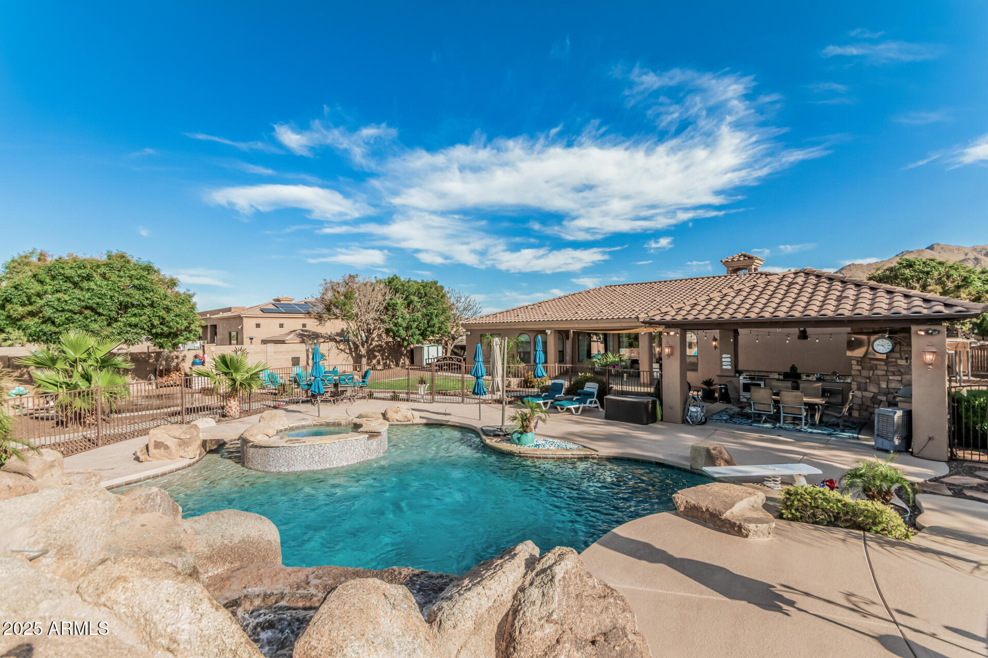 3754 E FLINTLOCK Drive