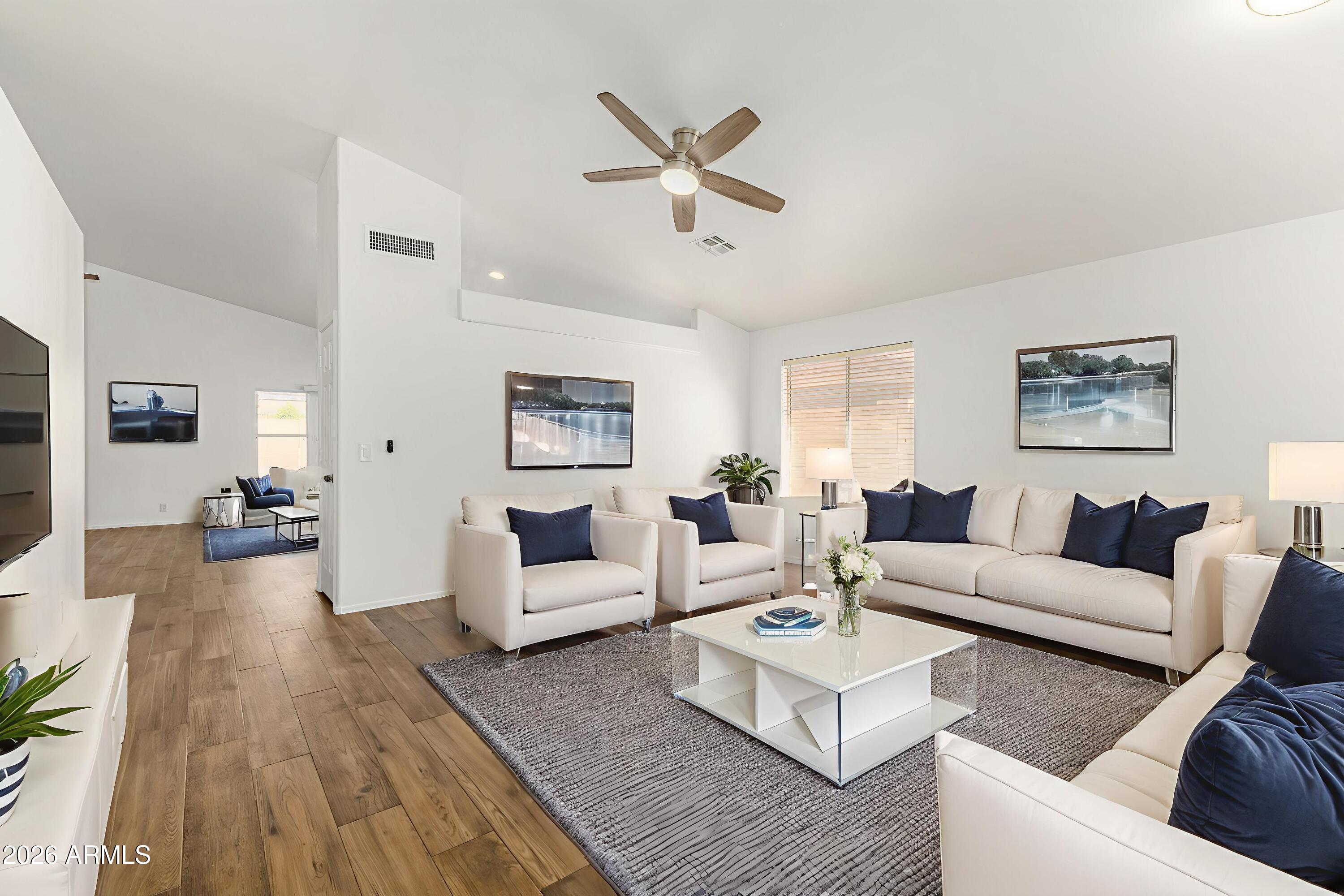 3920 W COLUMBINE Drive