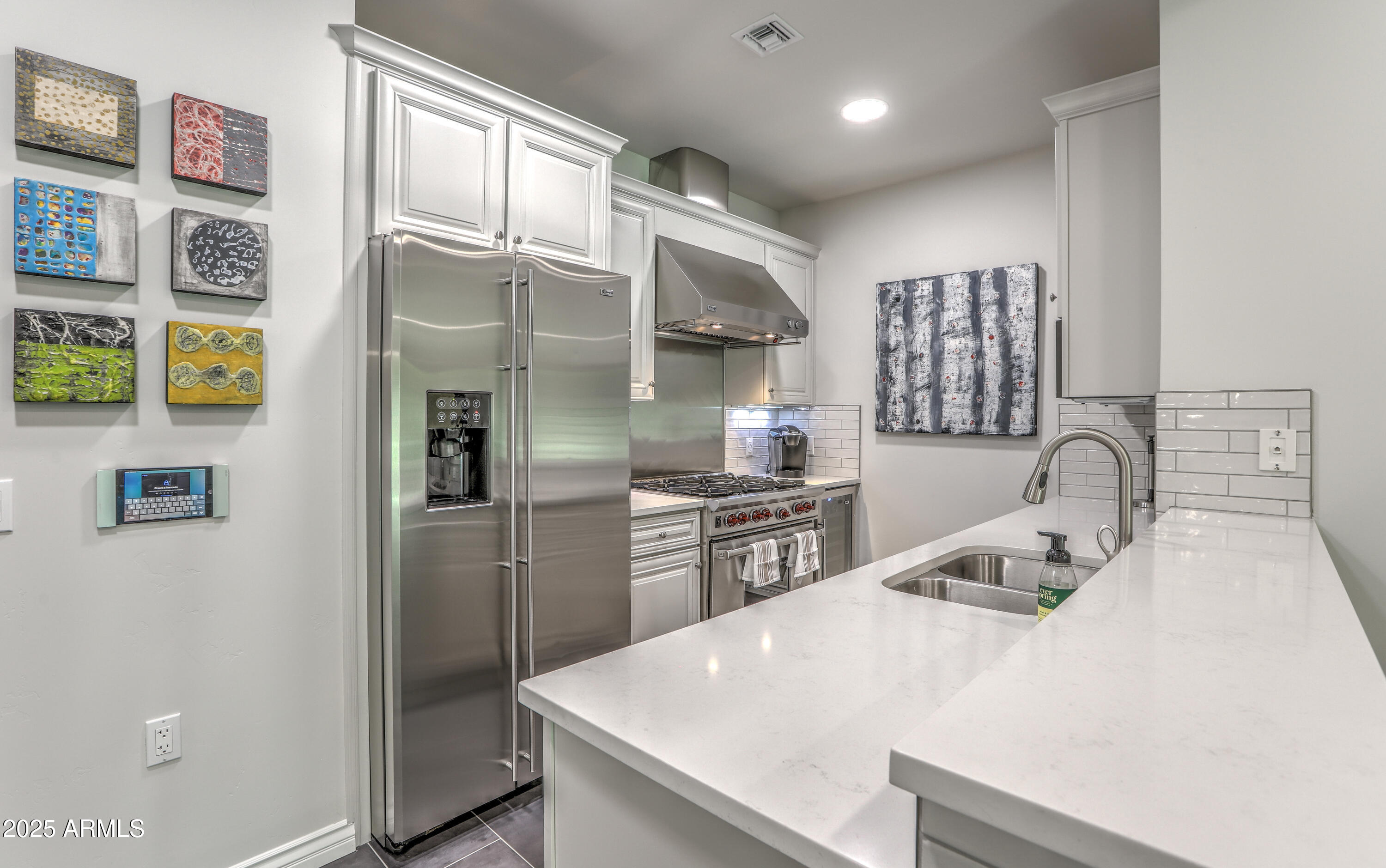 6803 E MAIN Street 1110