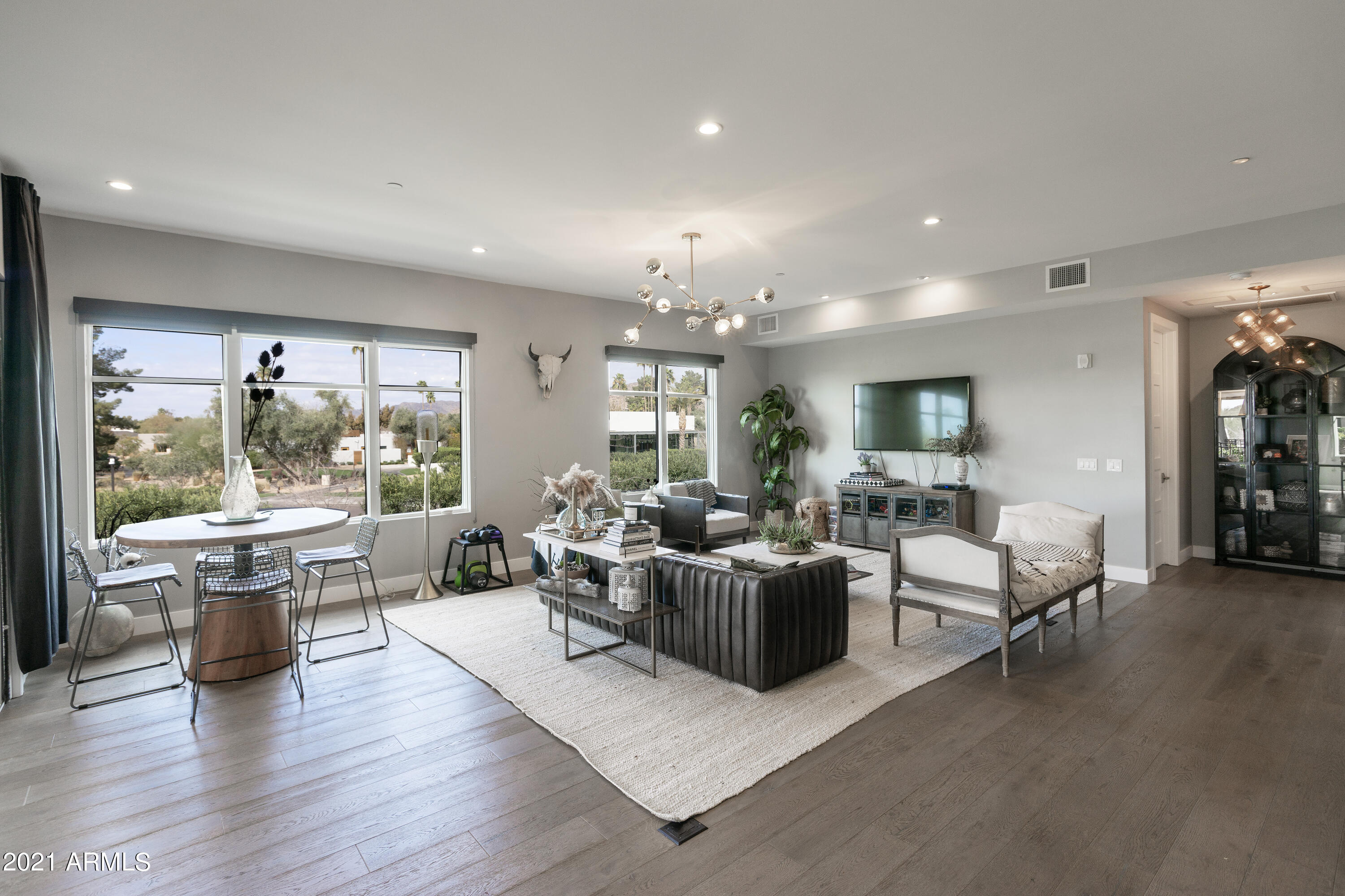 6166 N Scottsdale Road B2003