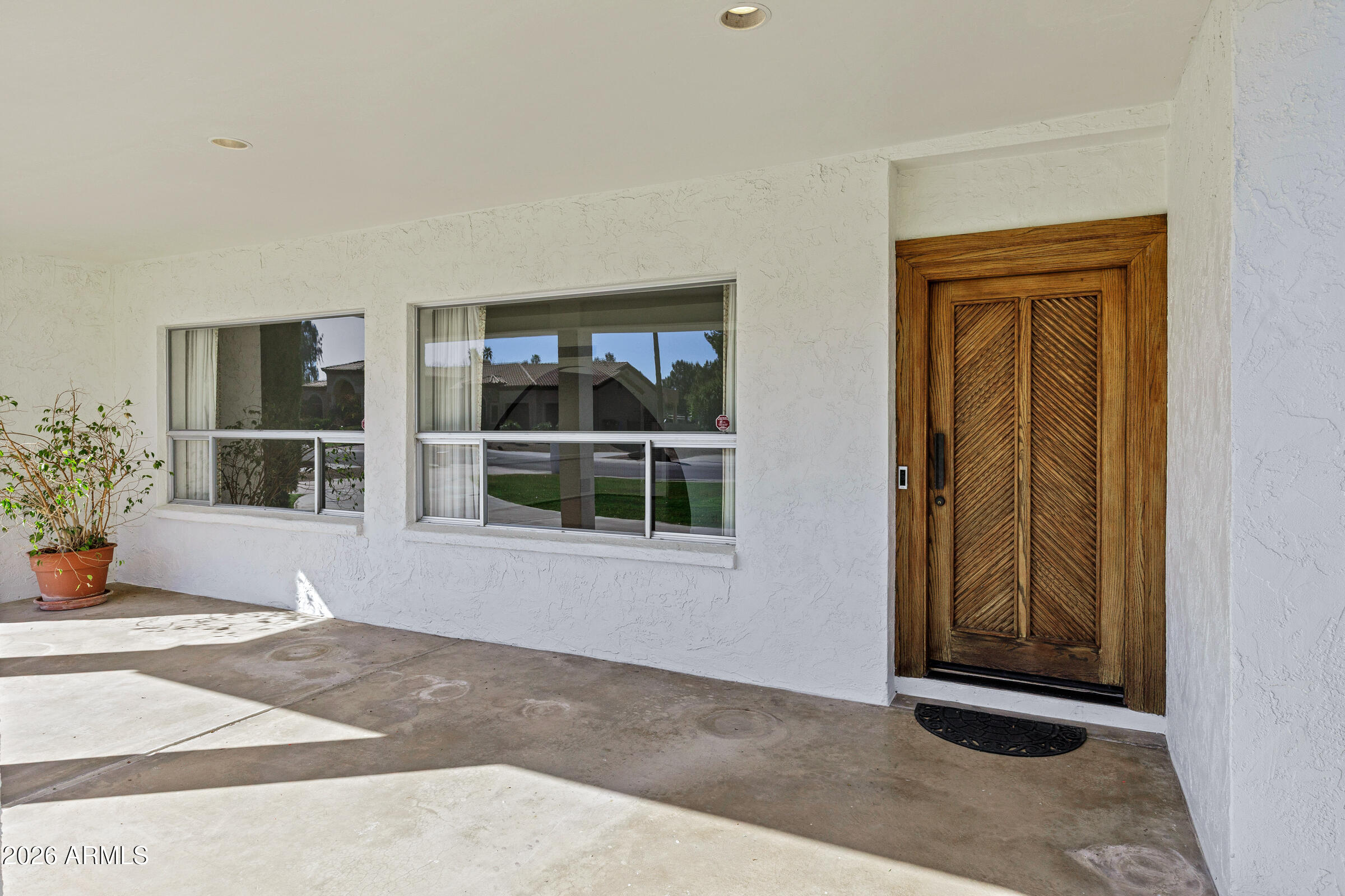 836 W MOON VALLEY Drive