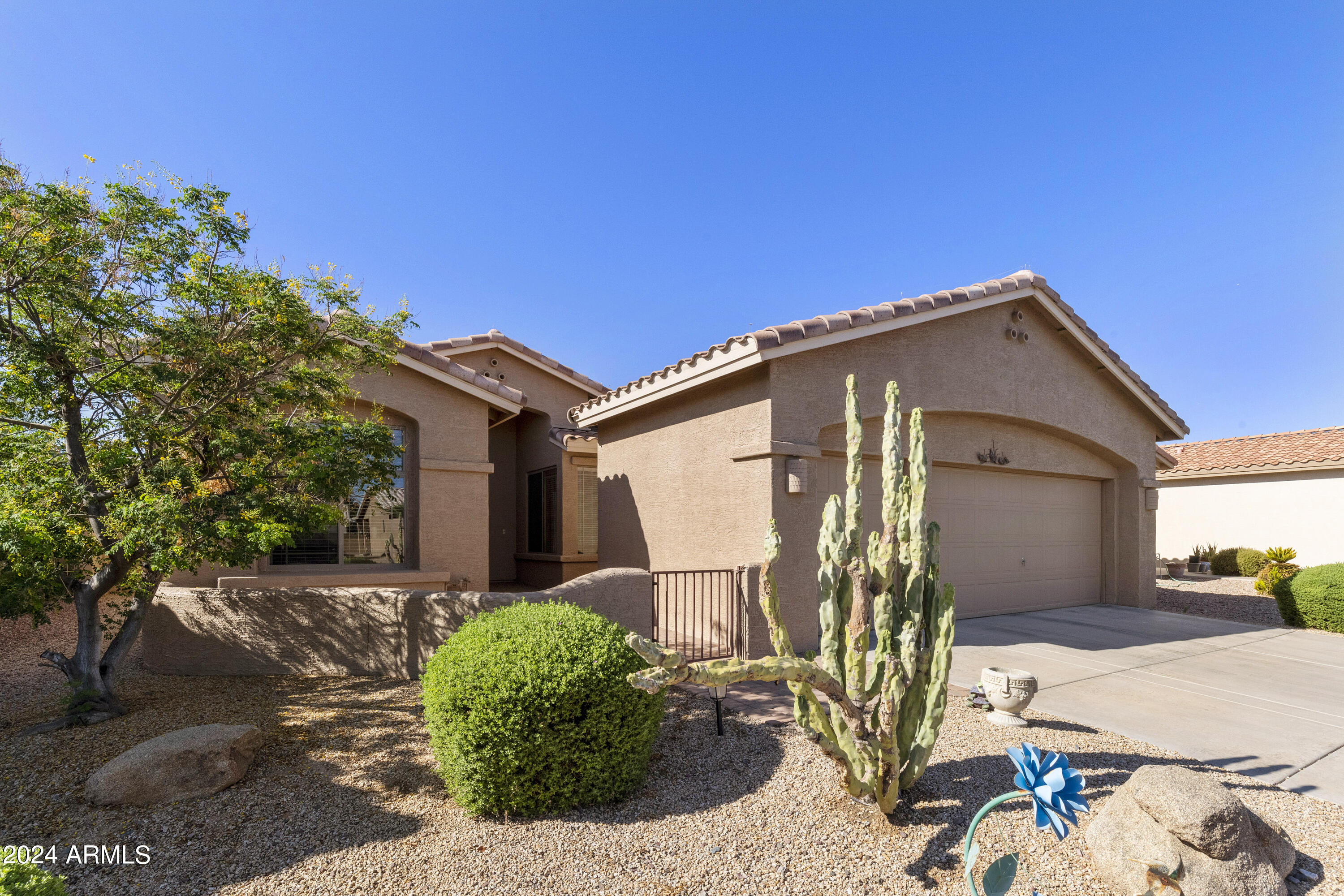 9833 E GEMINI Place