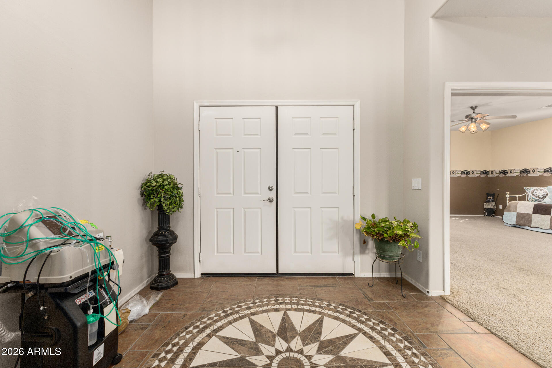 3015 E PACKARD Drive