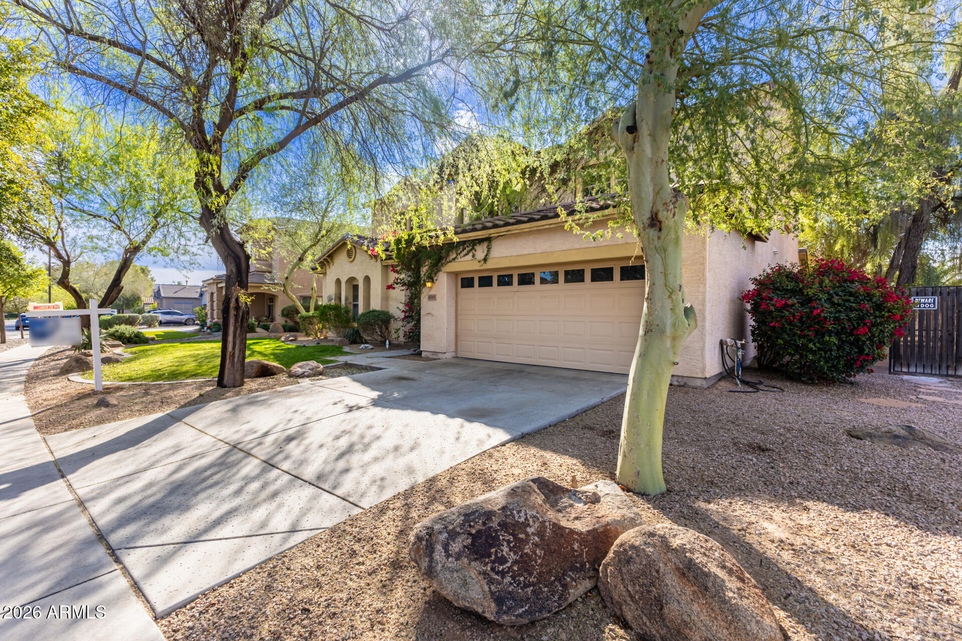 3015 E PACKARD Drive