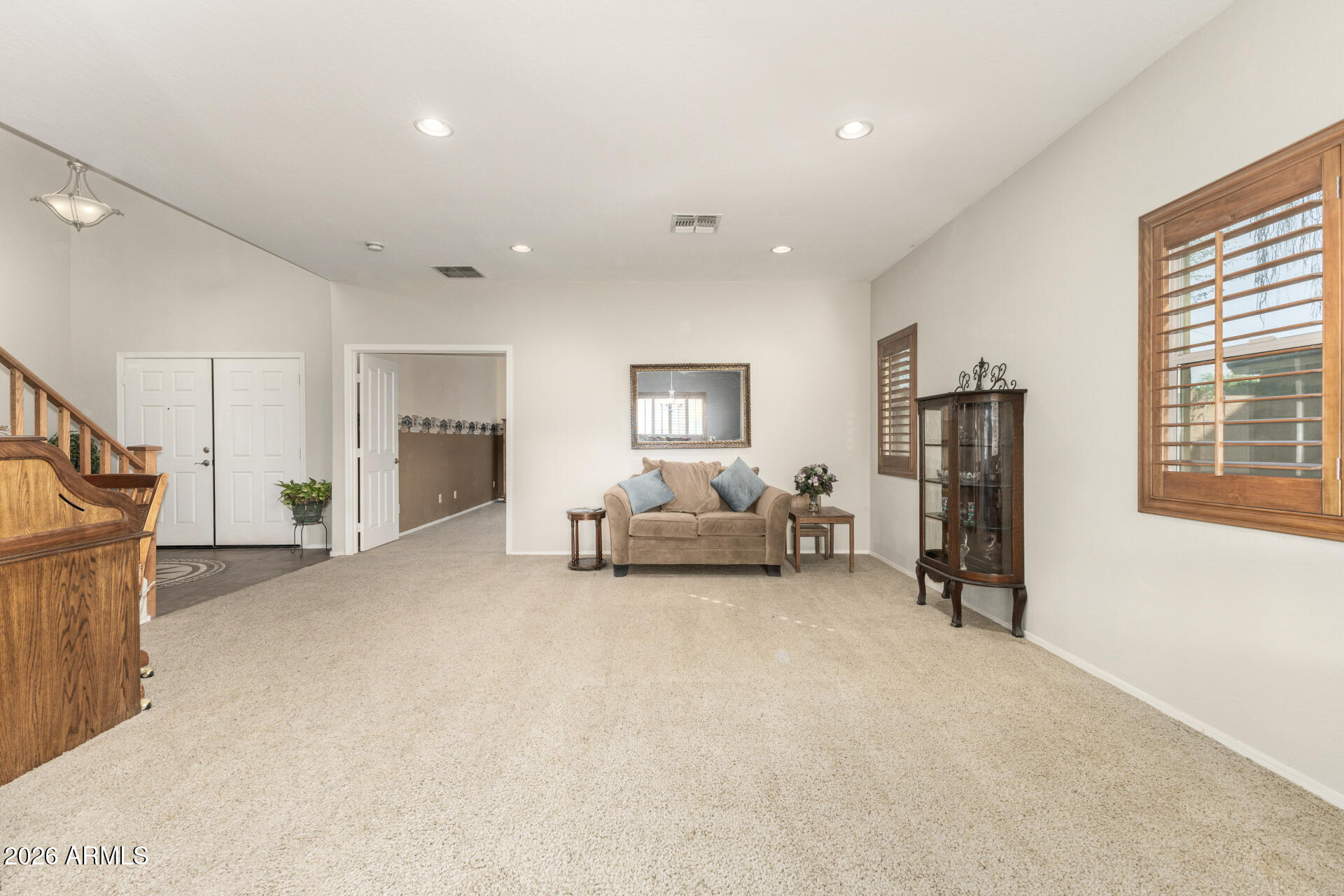 3015 E PACKARD Drive