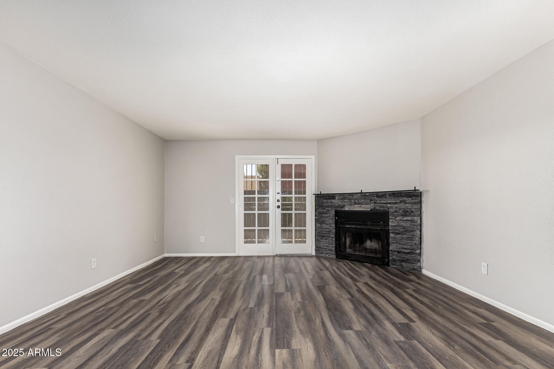 15402 N 28TH Street 124