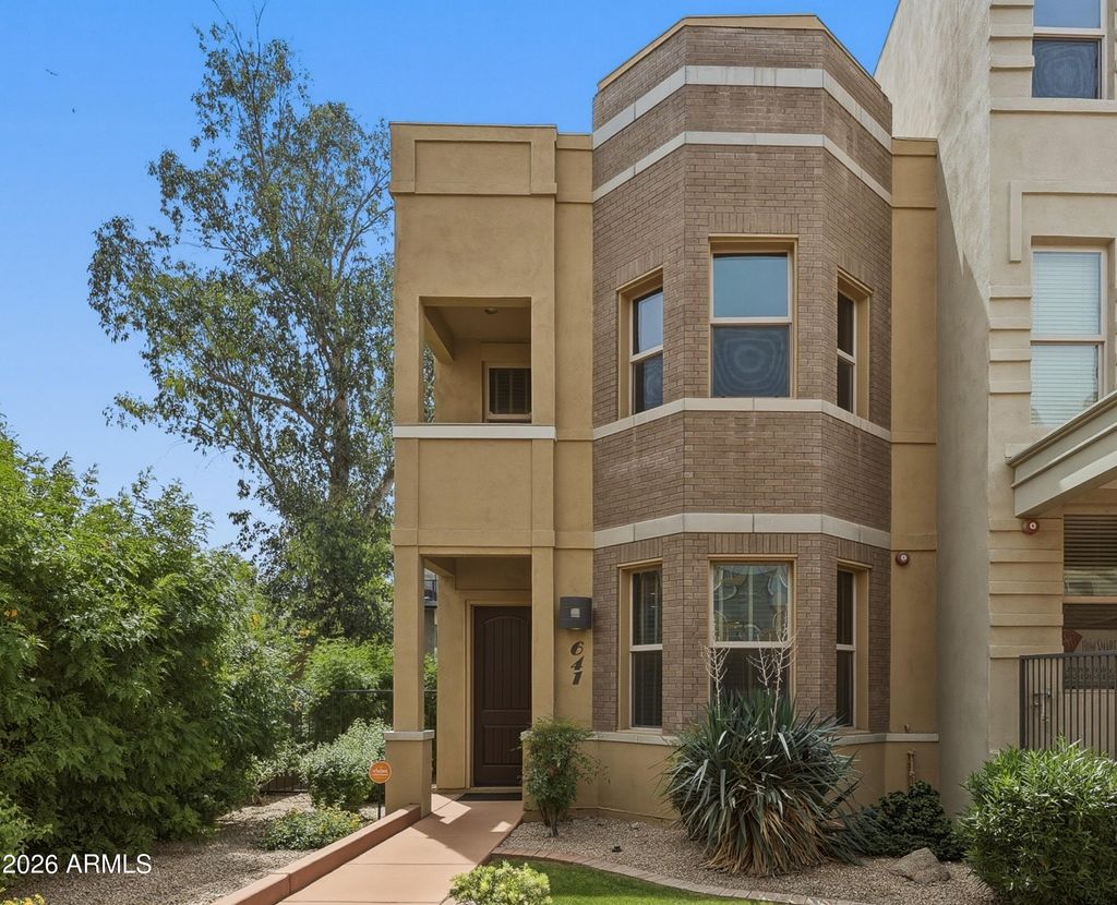 Photo of 641 S Roosevelt Street, Tempe, AZ 85281 (MLS # 7018703)