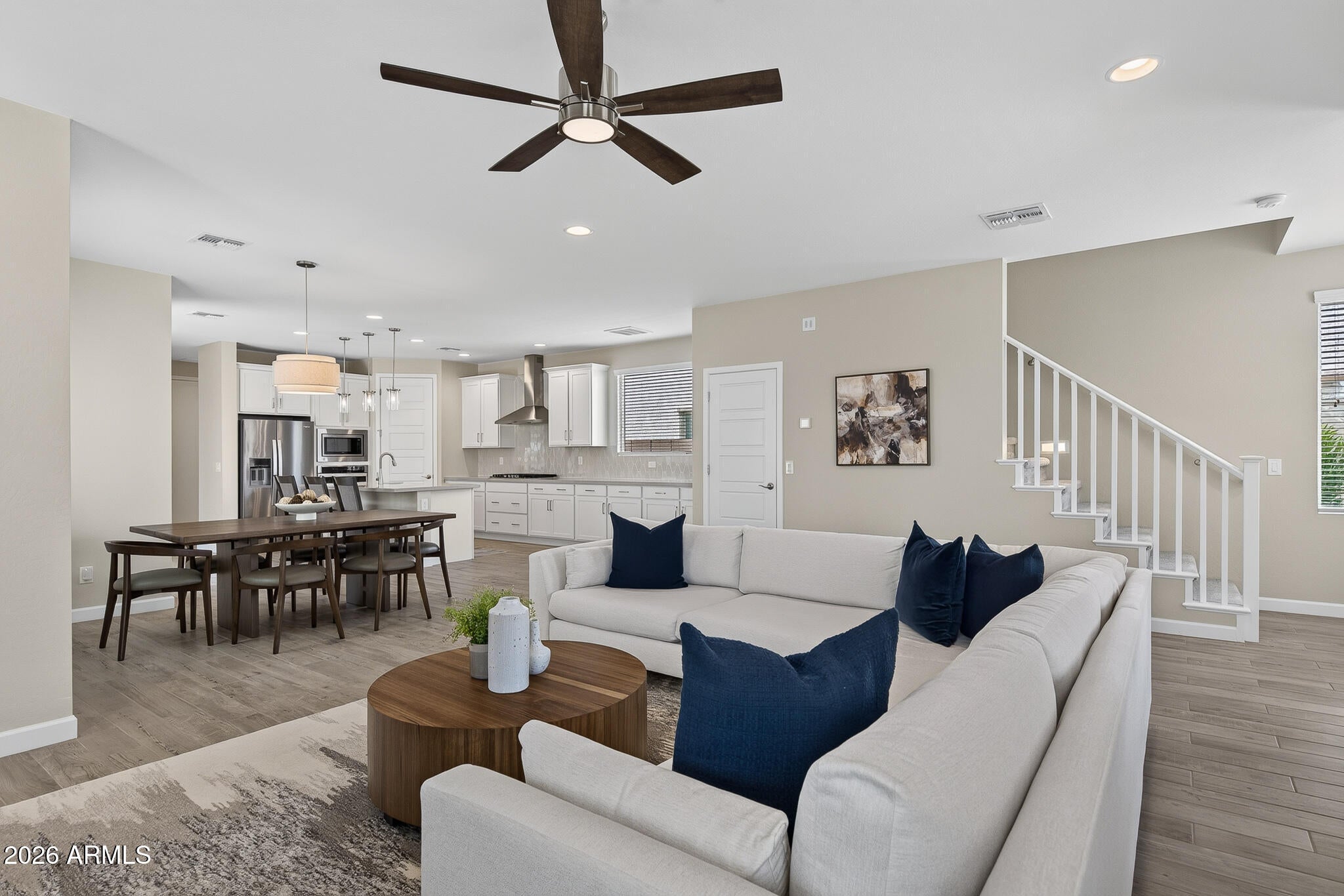 1939 W LARIAT Lane