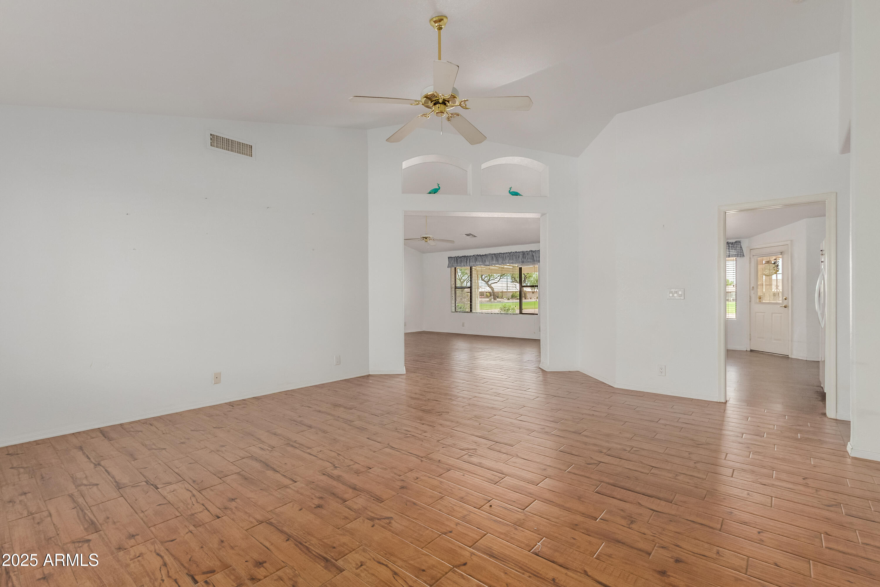 11259 E LAGUNA AZUL Circle