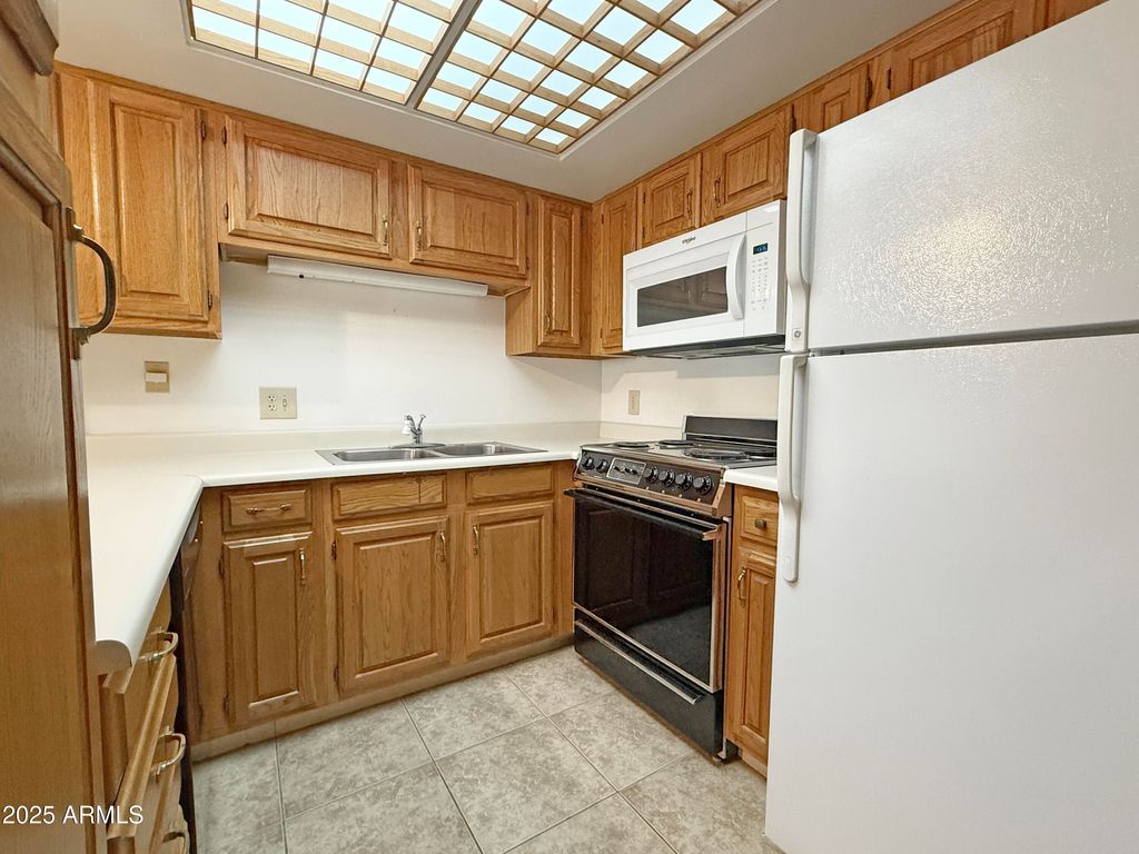 Photo of 10330 W Thunderbird Boulevard #C128, Sun City, AZ 85351 (MLS # 6825642)