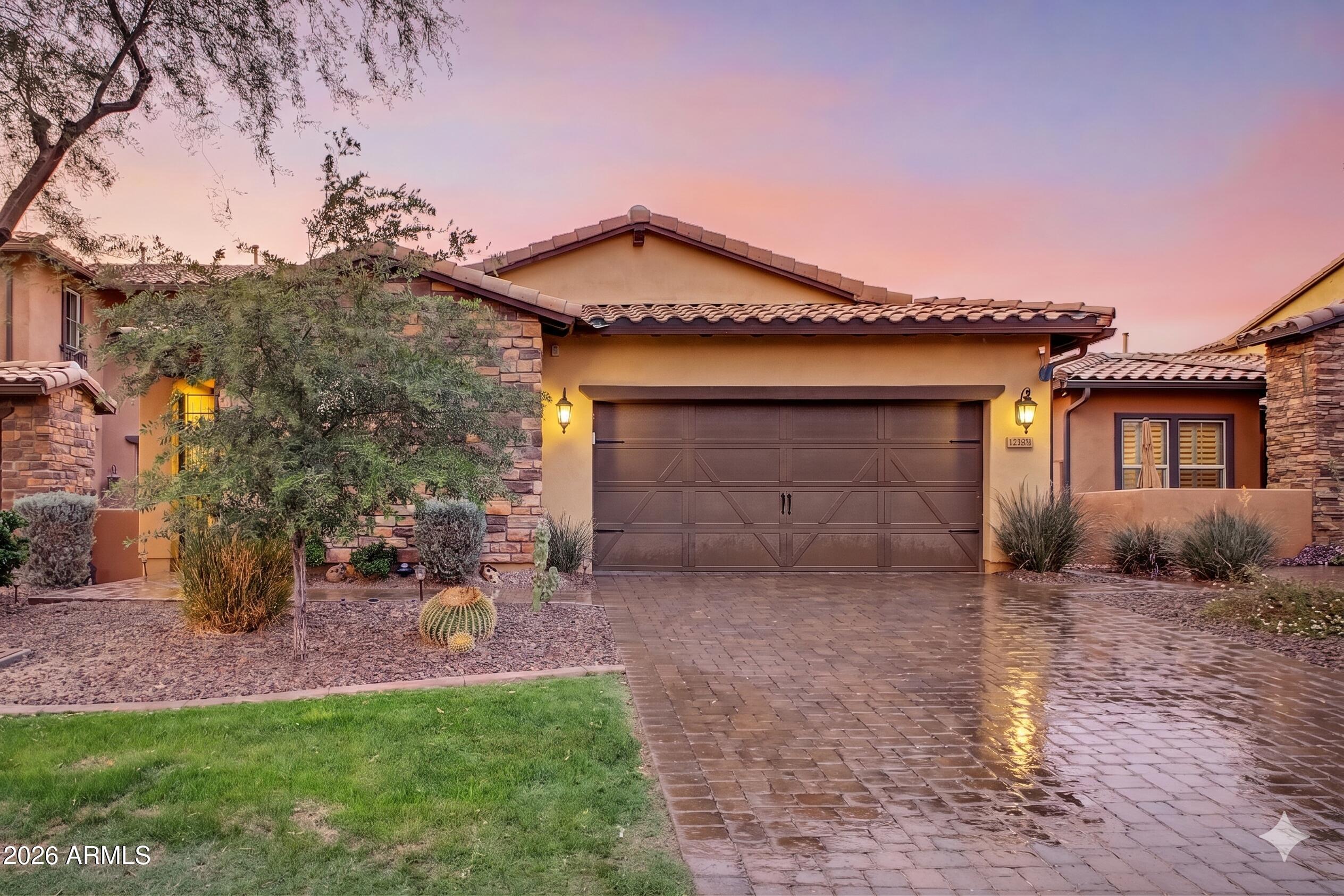 12108 W DESERT MIRAGE Drive