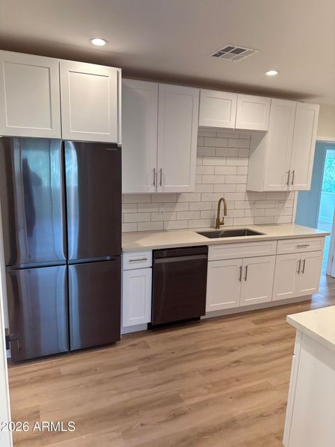 Photo of 2545 N 29th Place, Phoenix, AZ 85008 (MLS # 6984908)