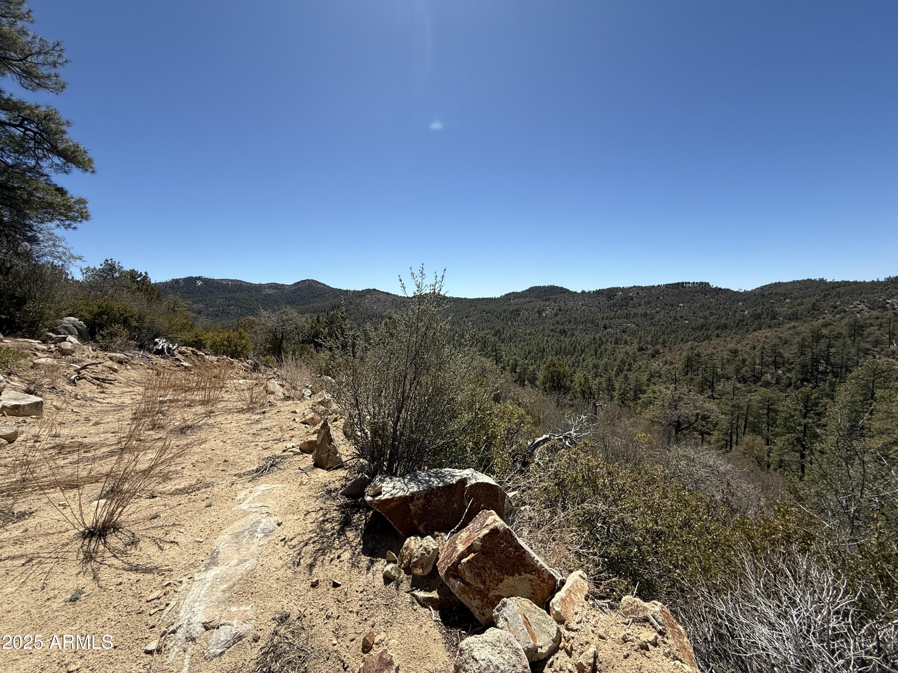 XX E Privateer Road -