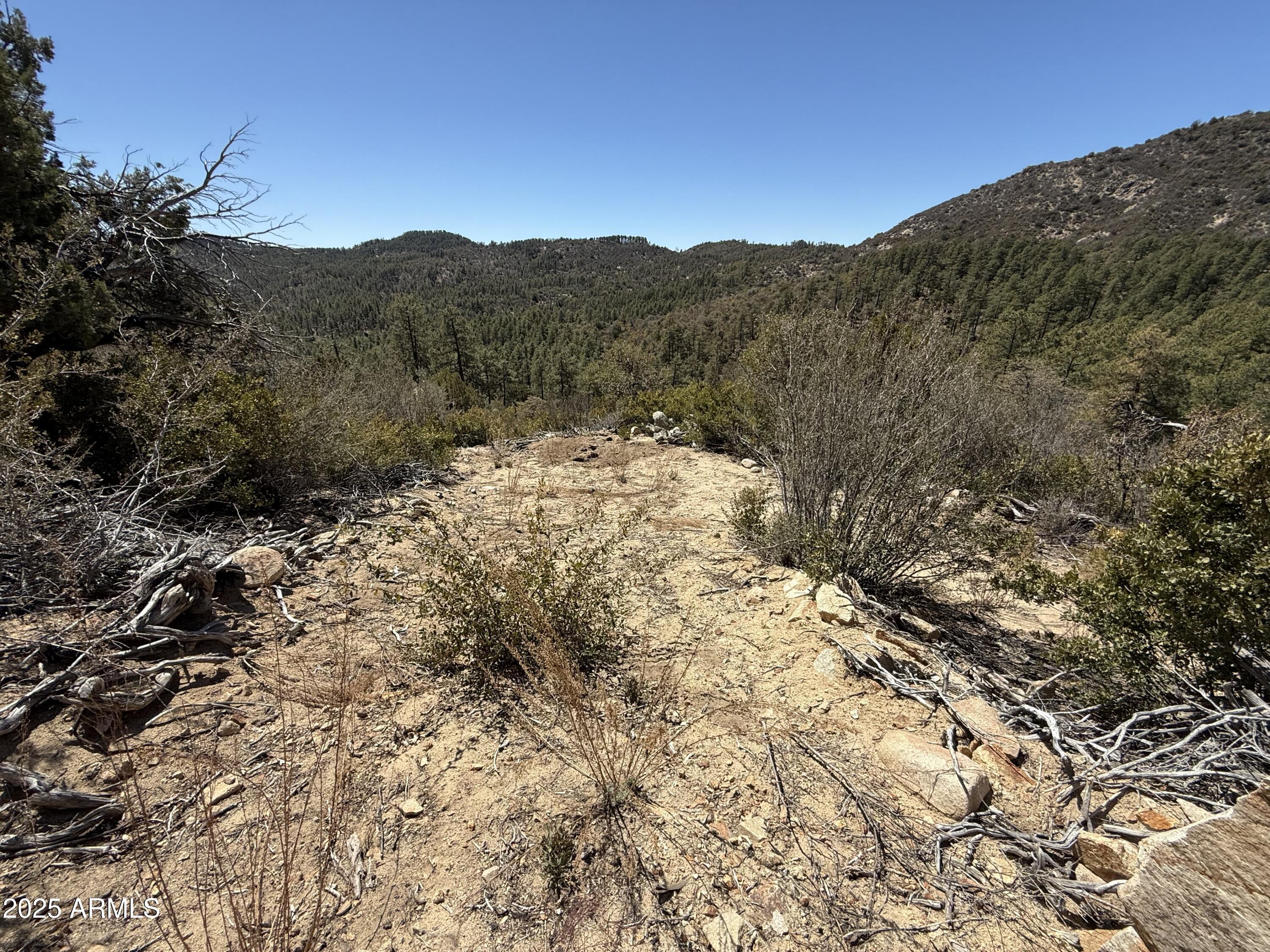 XX E Privateer Road -