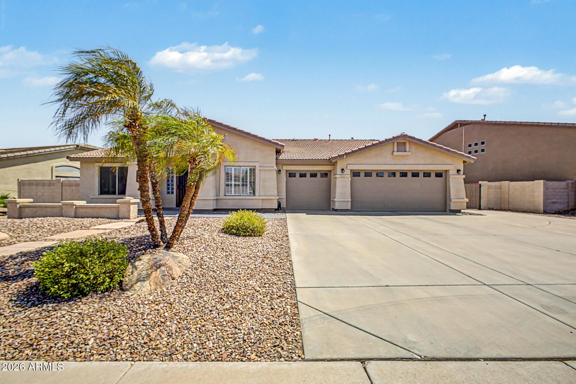 8729 W TONOPAH Drive