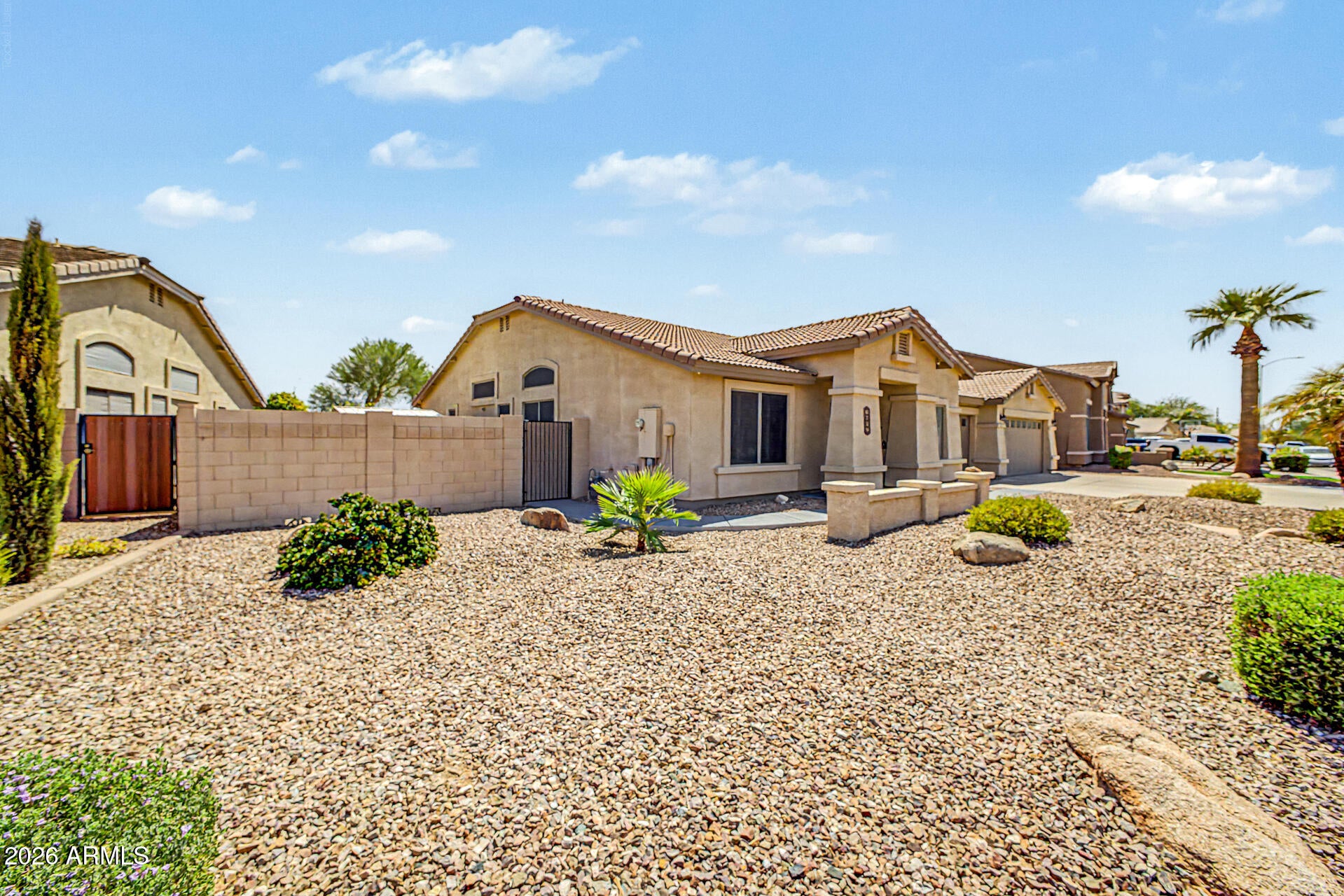 8729 W TONOPAH Drive