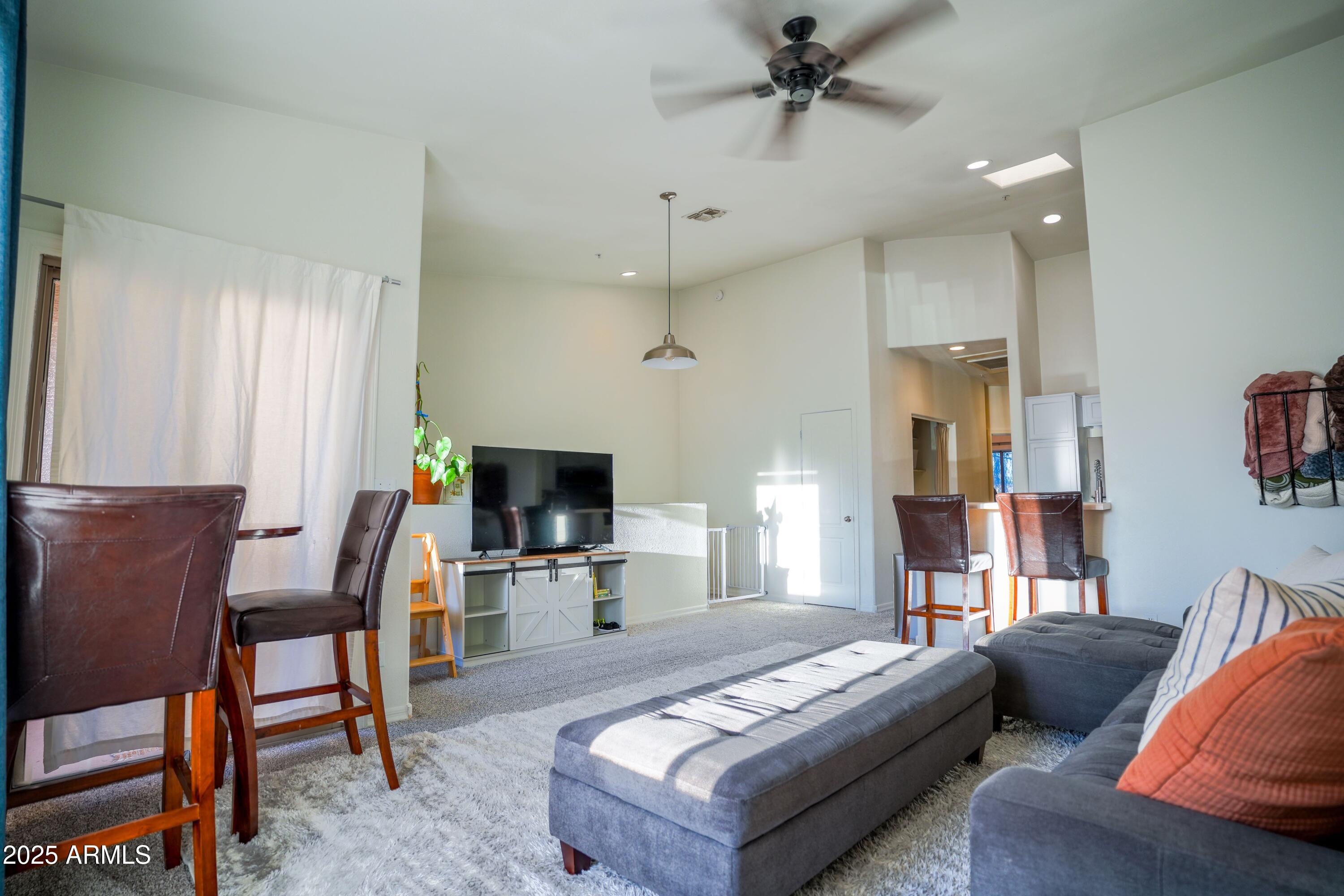 1406 W EMERALD Avenue 118