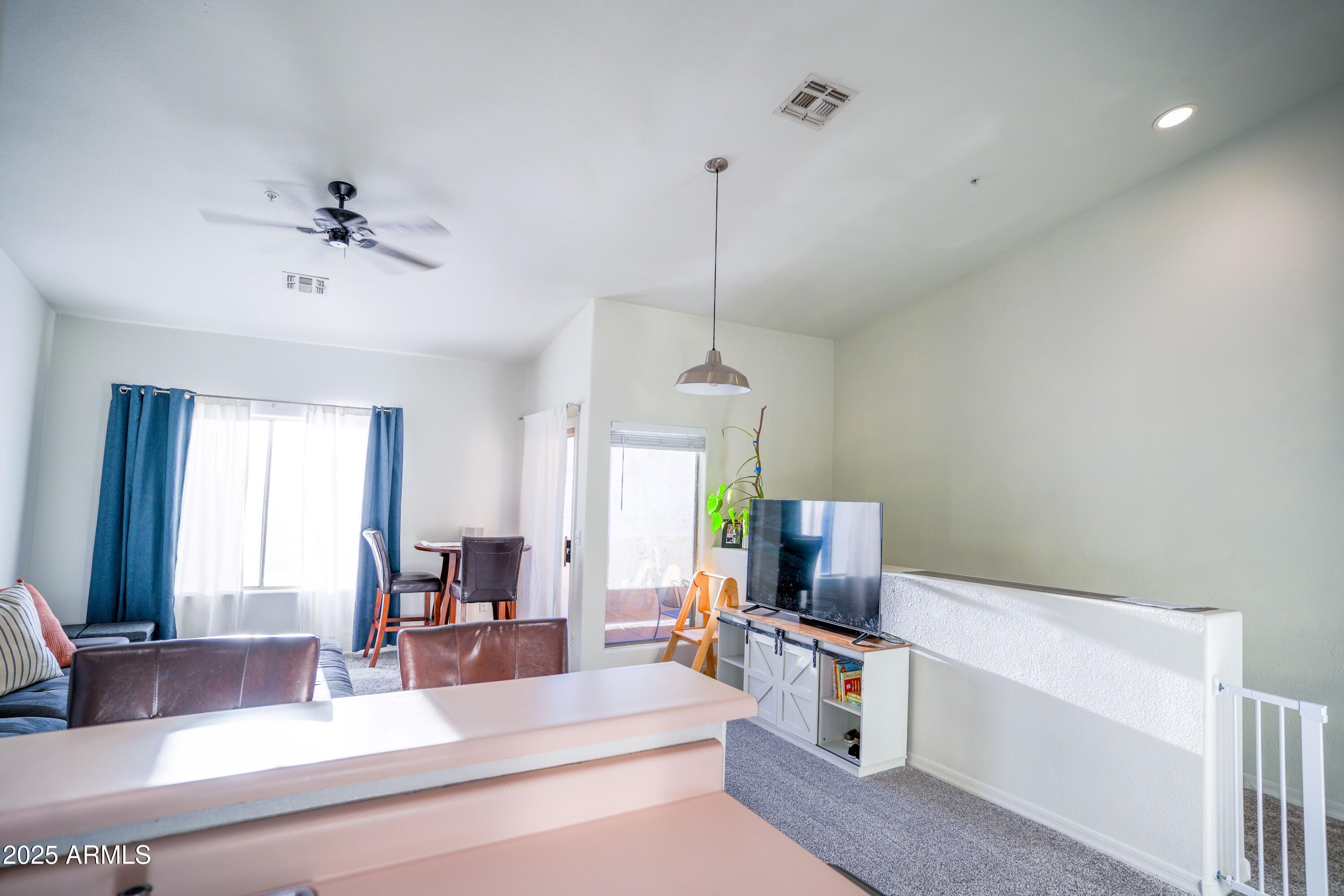 1406 W EMERALD Avenue 118