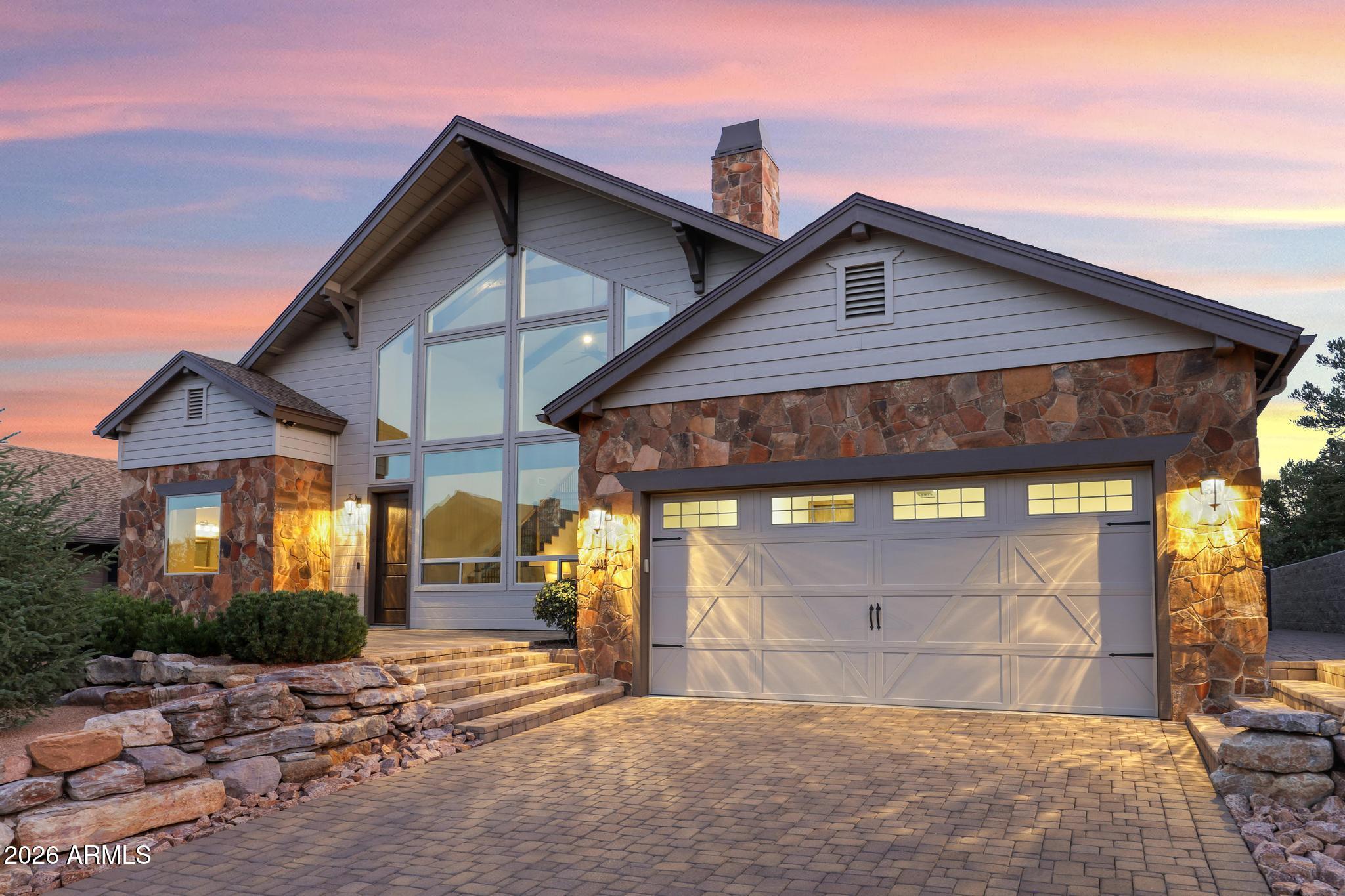 1909 E RAINBOW Trail