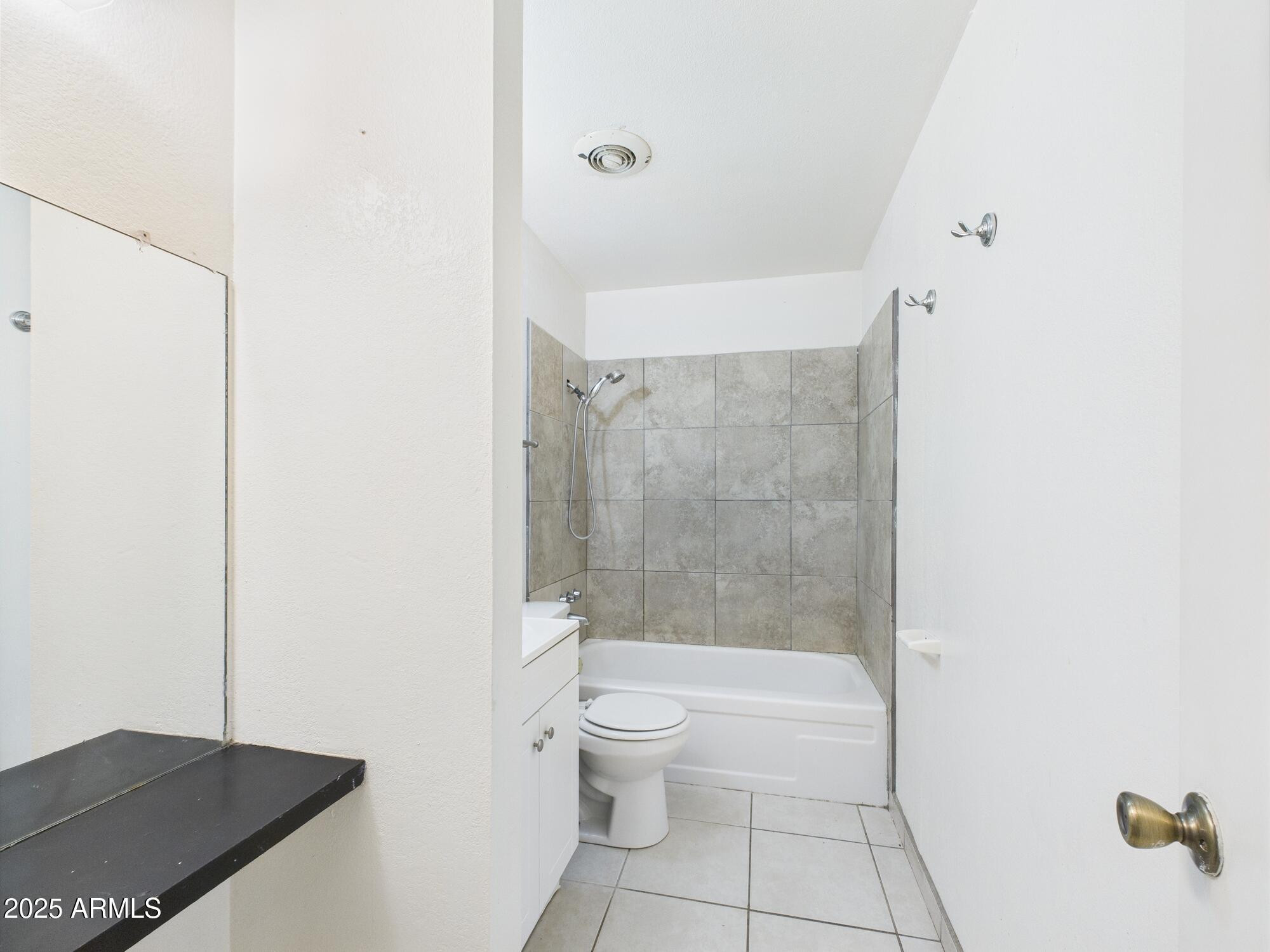 3027 N 37th Street Apt 5