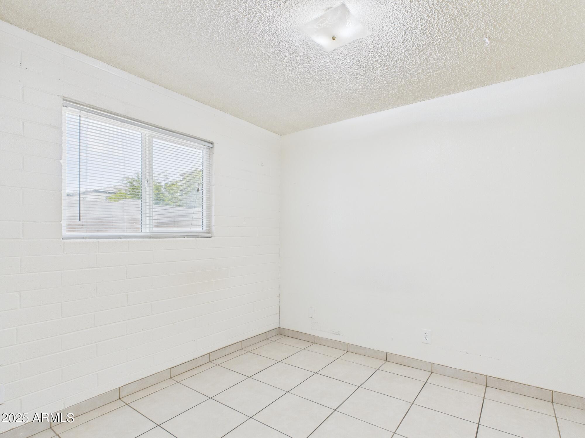 3027 N 37th Street Apt 5