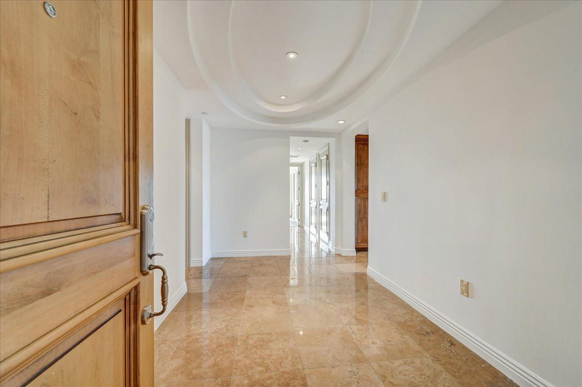 7181 E Camelback Road 610