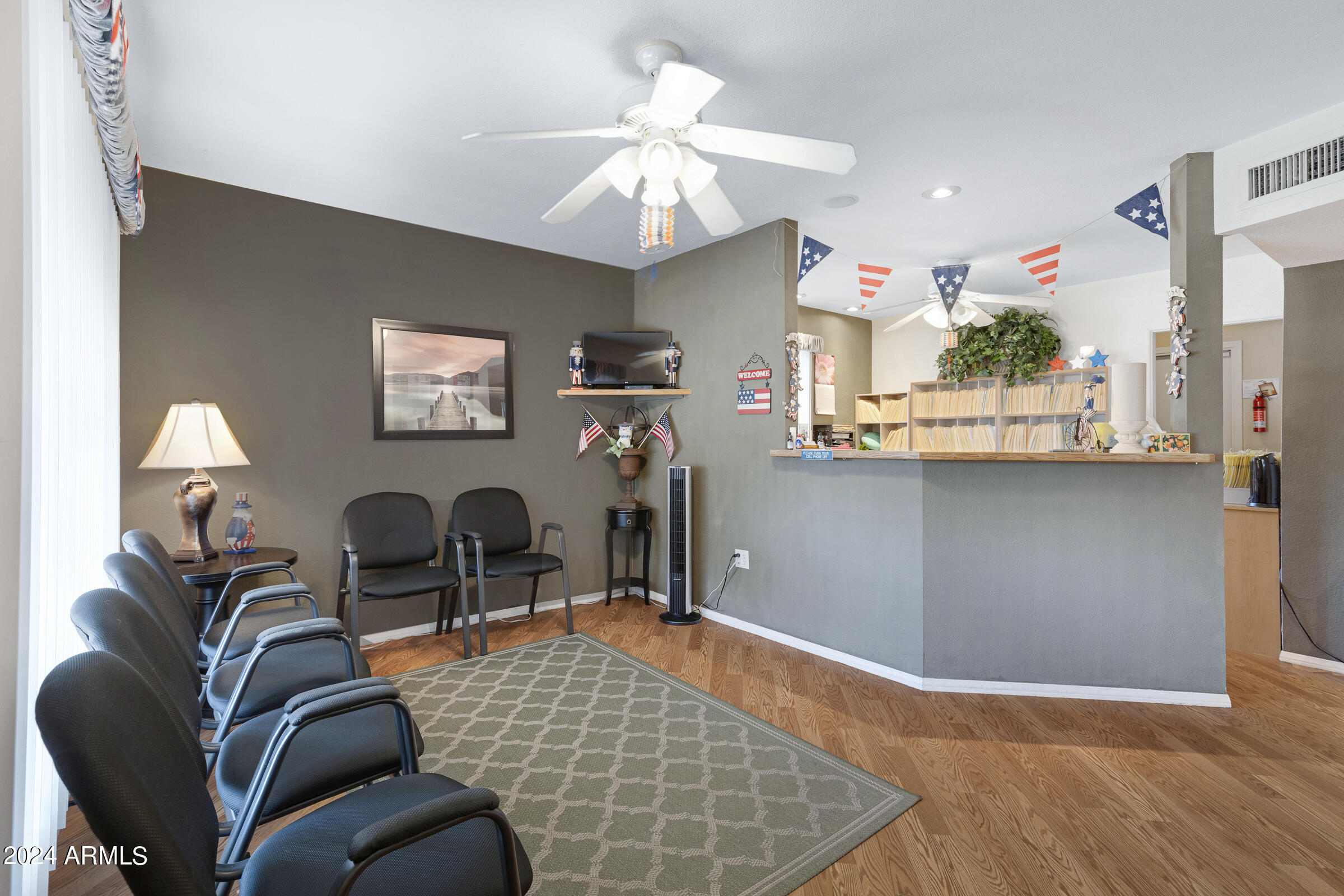 923 N COUNTRY CLUB Drive