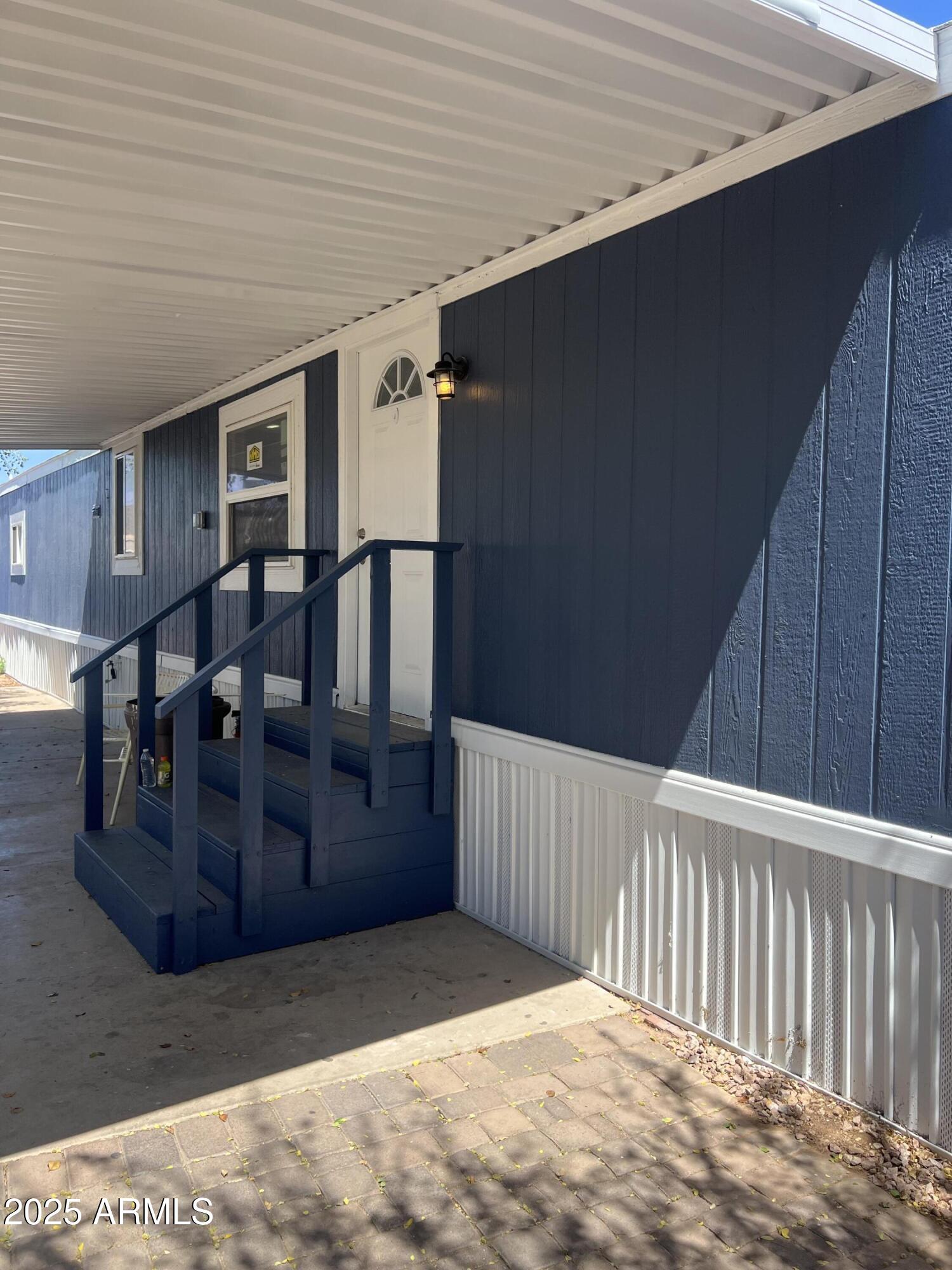 555 W Warner Road 85