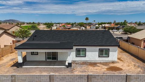 A home in Arizona City