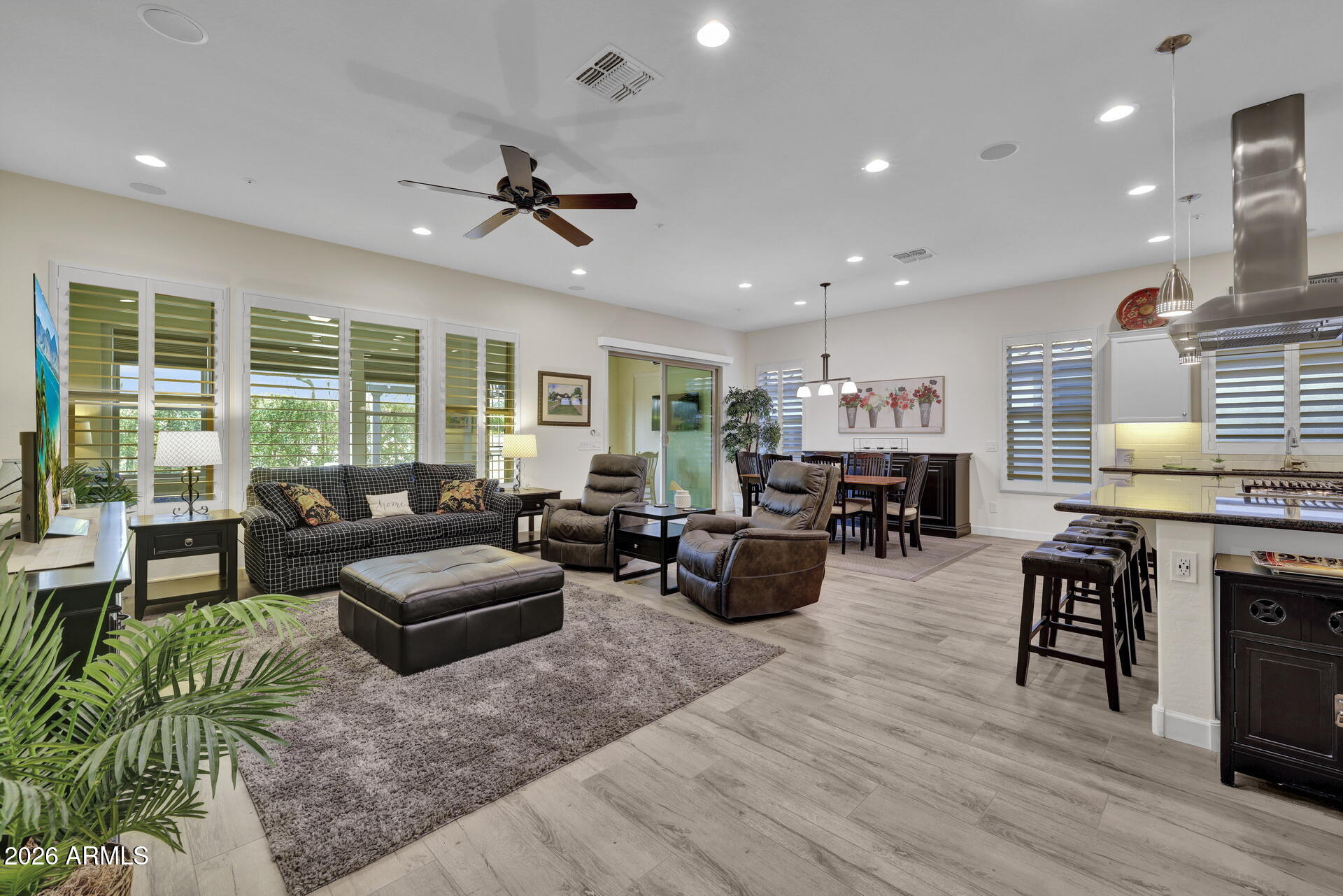 13436 W DUANE Lane
